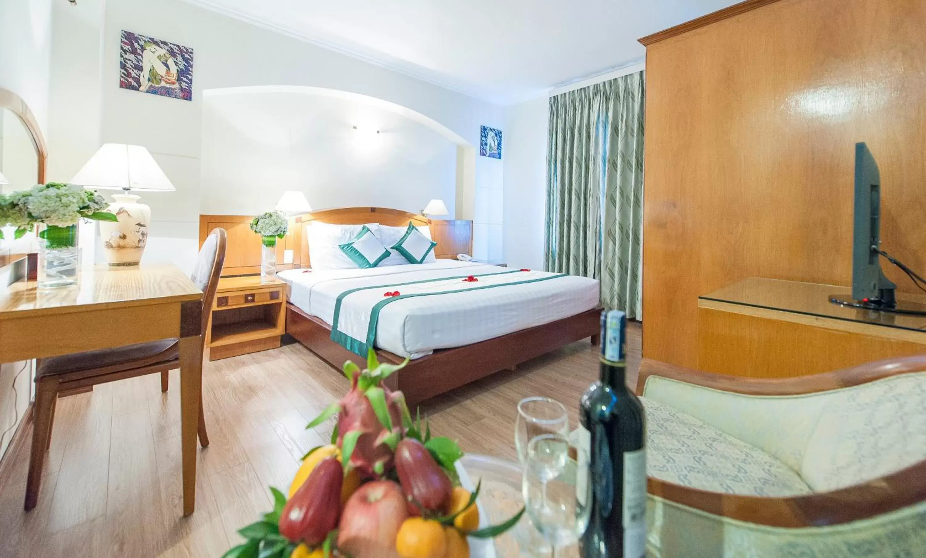 Bed in Nha Trang Lodge Hotel