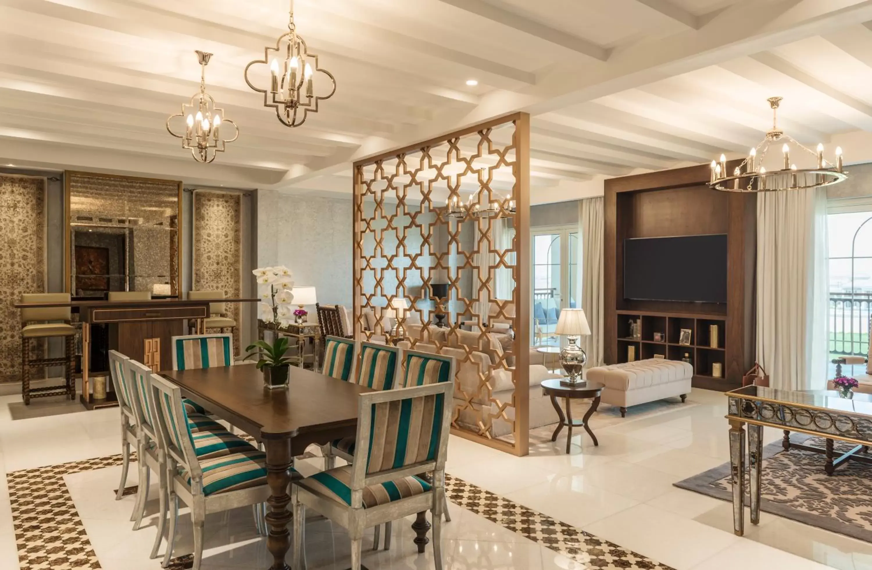 Dining area, Restaurant/Places to Eat in Al Habtoor Polo Resort