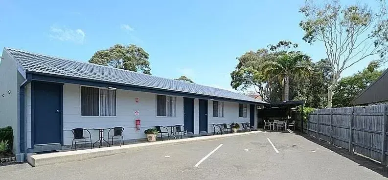 Property Building in Culburra Beach Motel