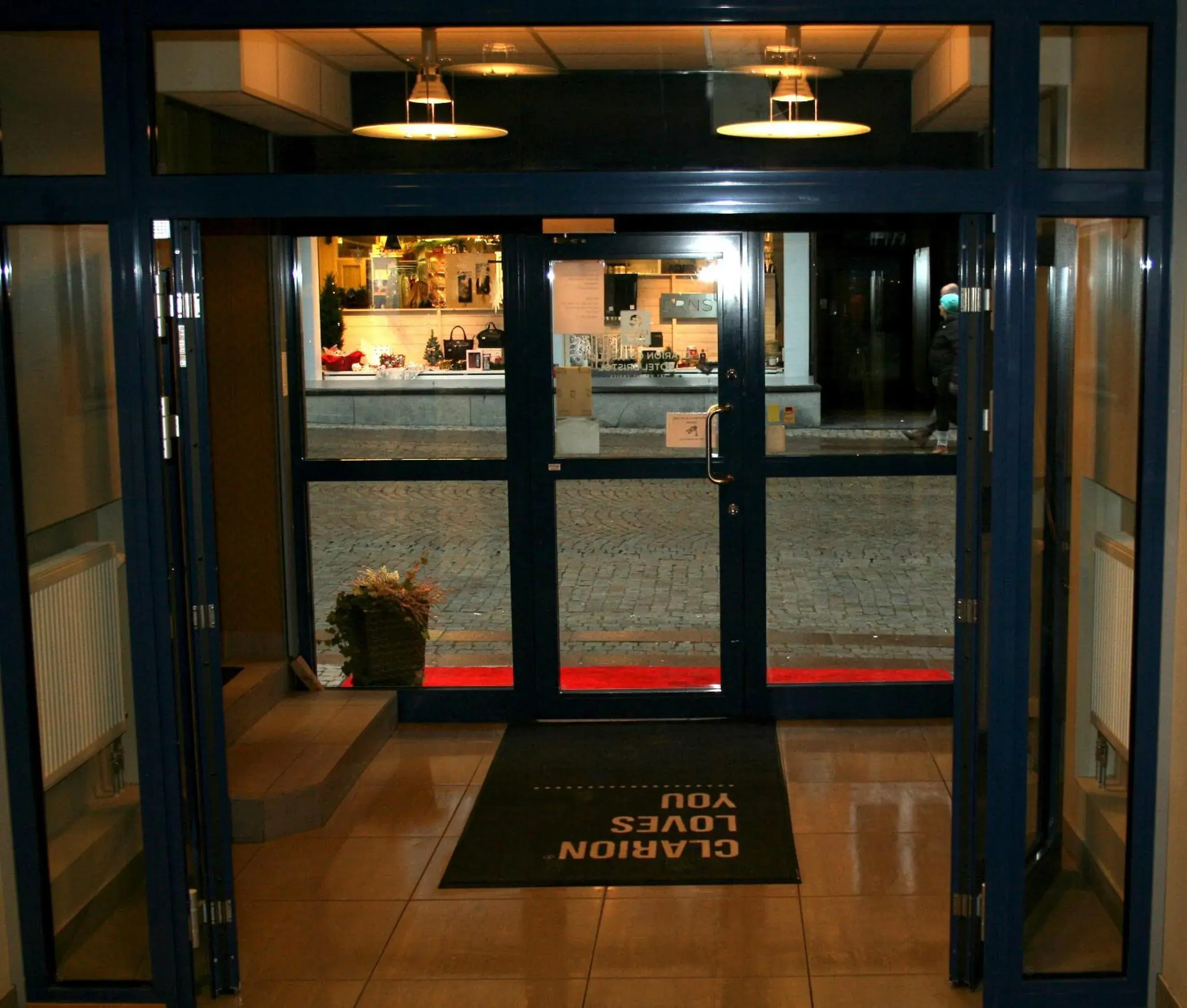 Lobby or reception in Clarion Collection Hotel Bristol