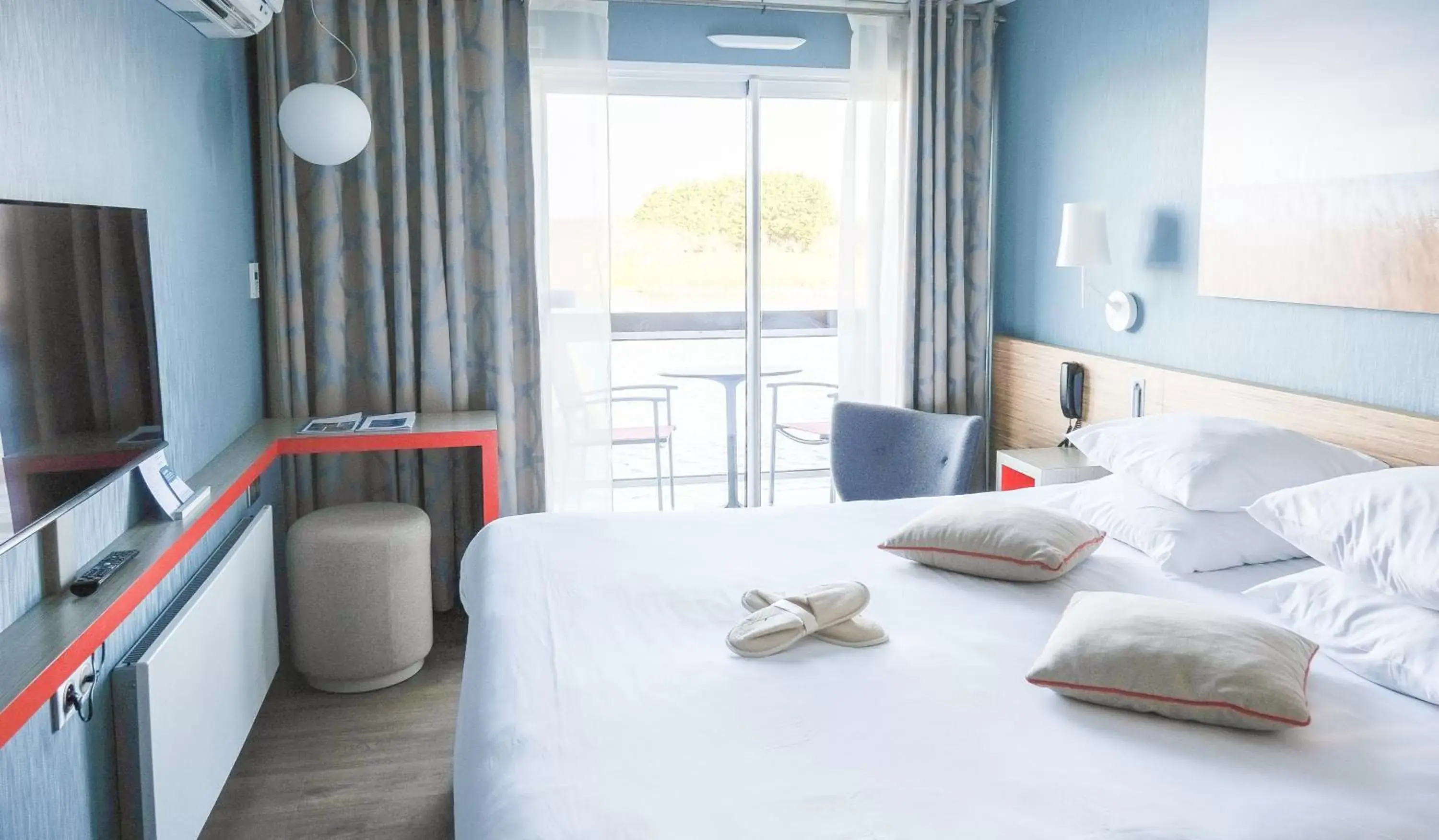 Double Room with Salines View in Thalazur Carnac - Hôtel & Spa Double Room with Salines View in Thalazur Carnac - Hôtel & Spa