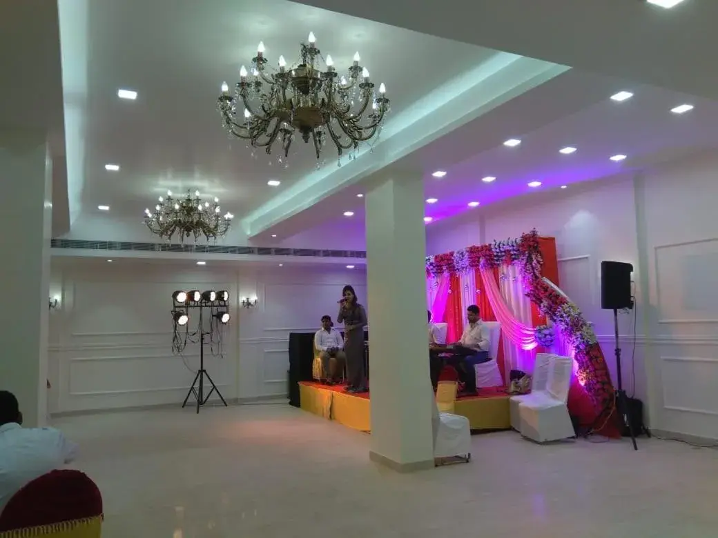 Banquet Facilities in Hotel Pushpvilla