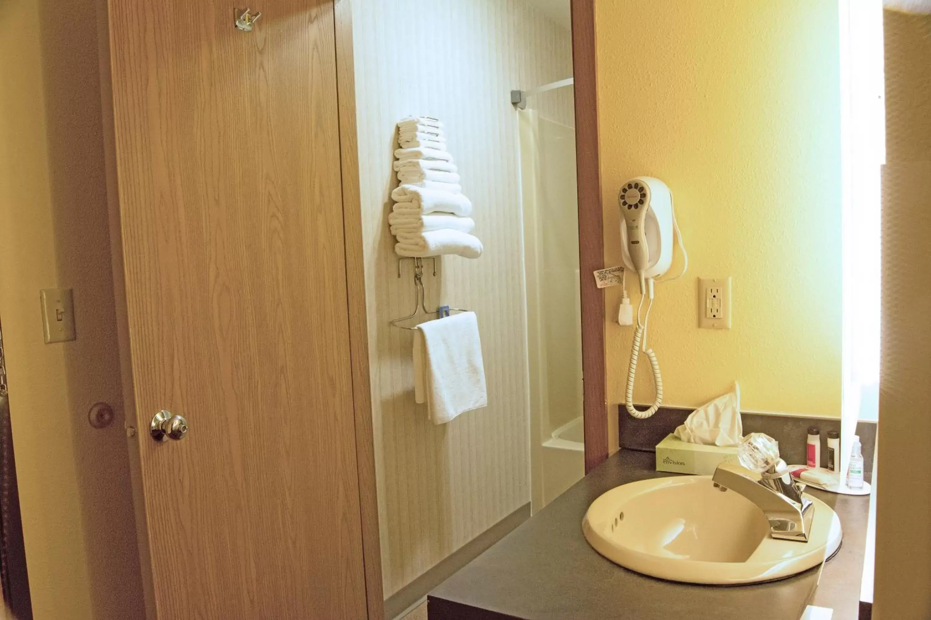 Bathroom in Days Inn by Wyndham Marquette