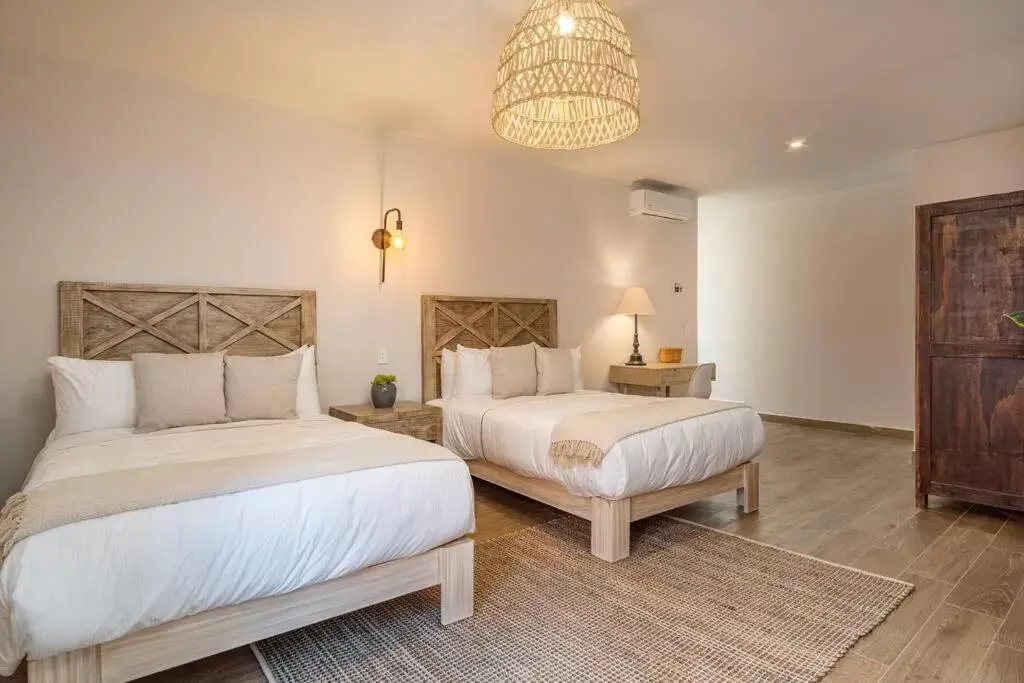 Bedroom, Bed in Casa Pandurata - Double Room Wifi AC Heat - NEW