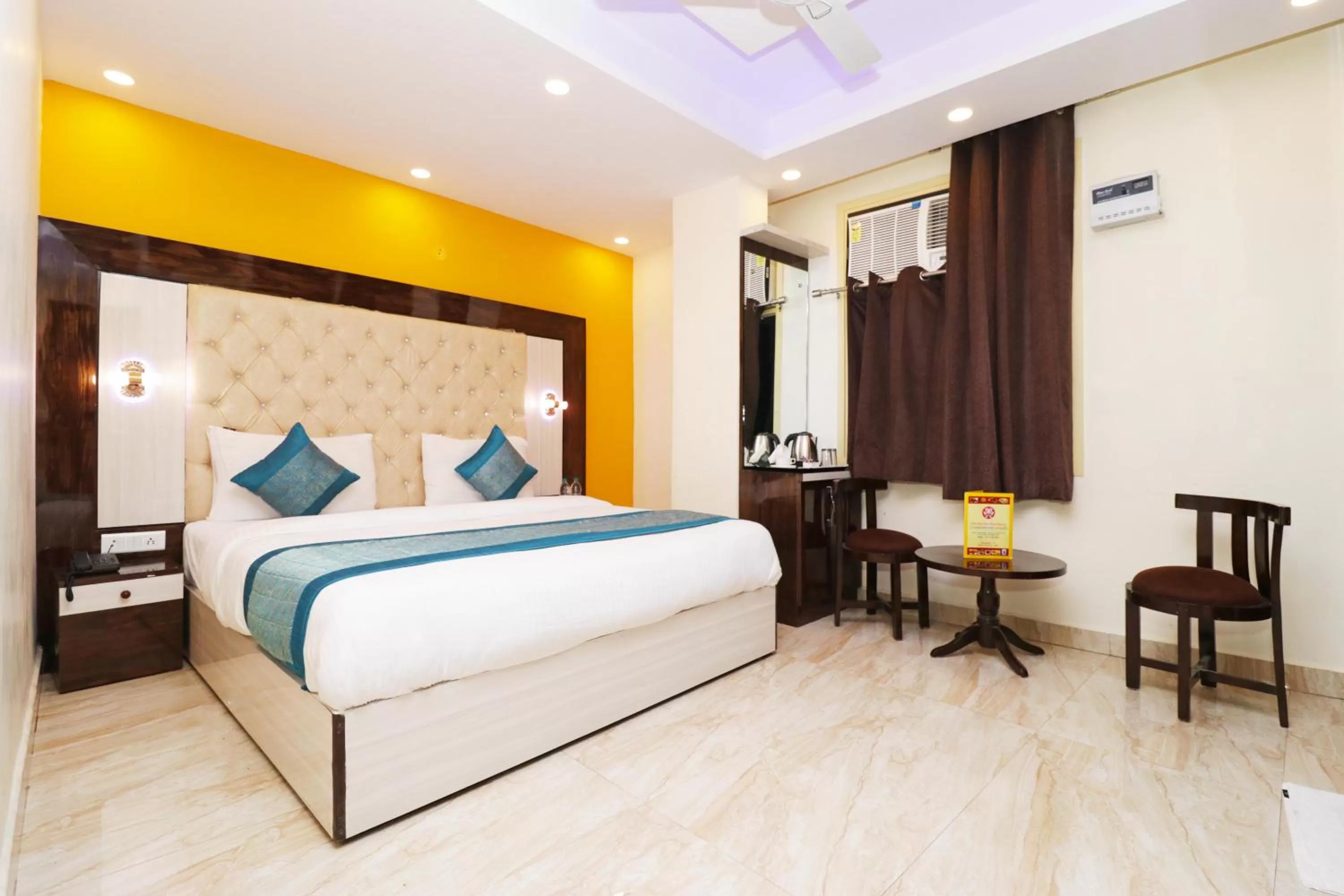 Bedroom, Bed in Airport Hotel Shivaka Inn