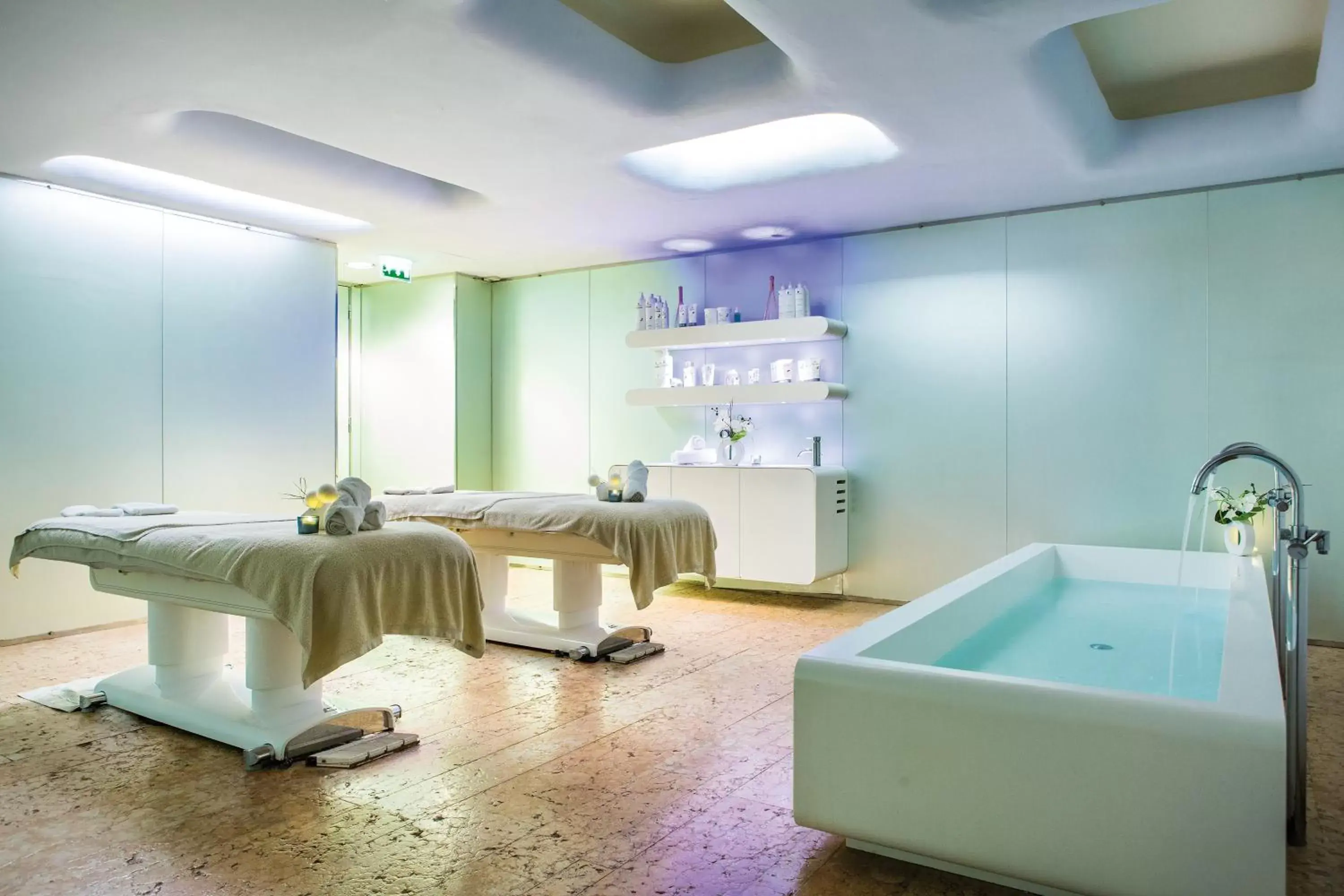 Massage in Boscolo Nice Hotel & Spa