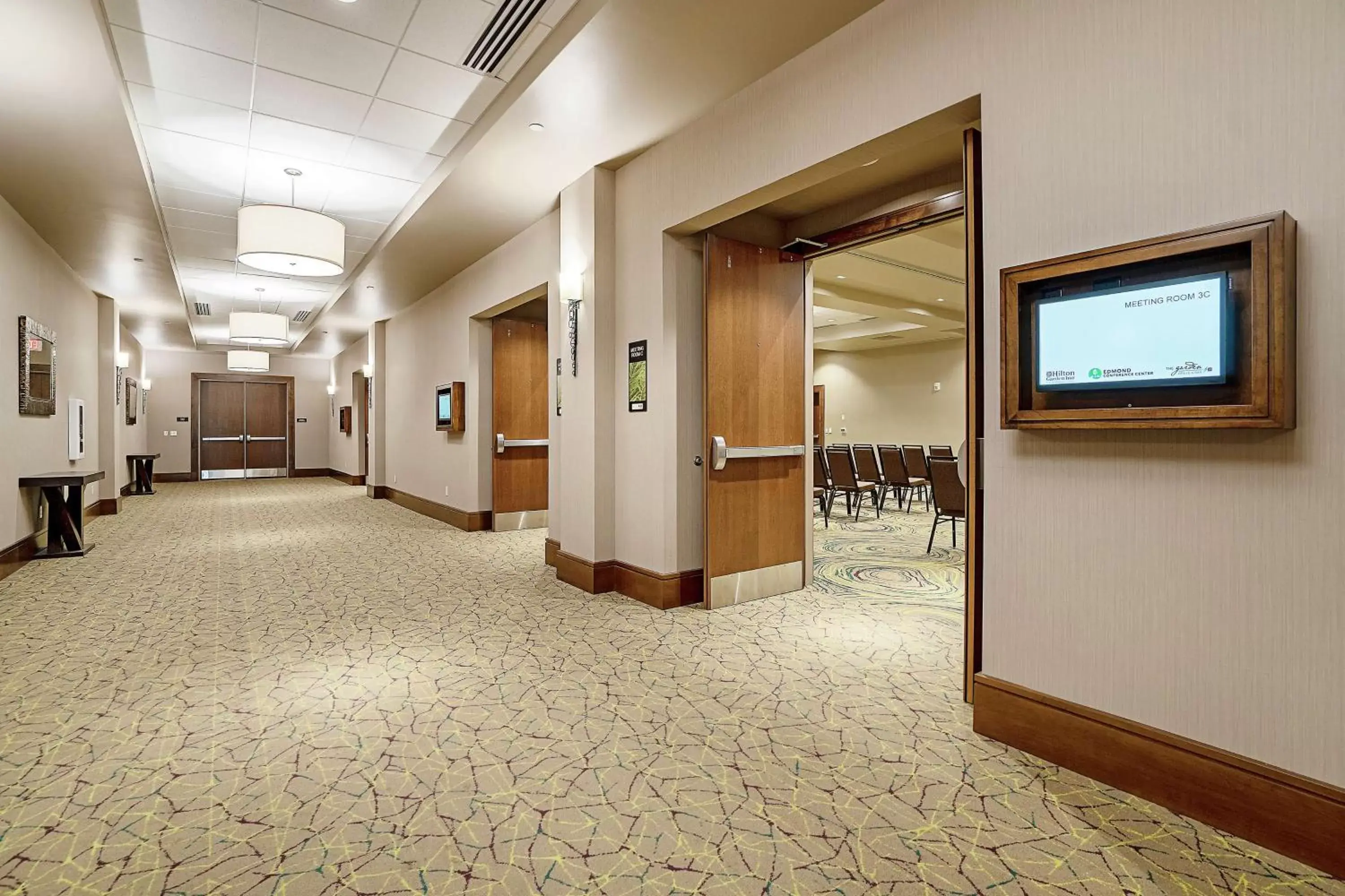 Meeting/conference room in Hilton Garden Inn Edmond/Oklahoma City North