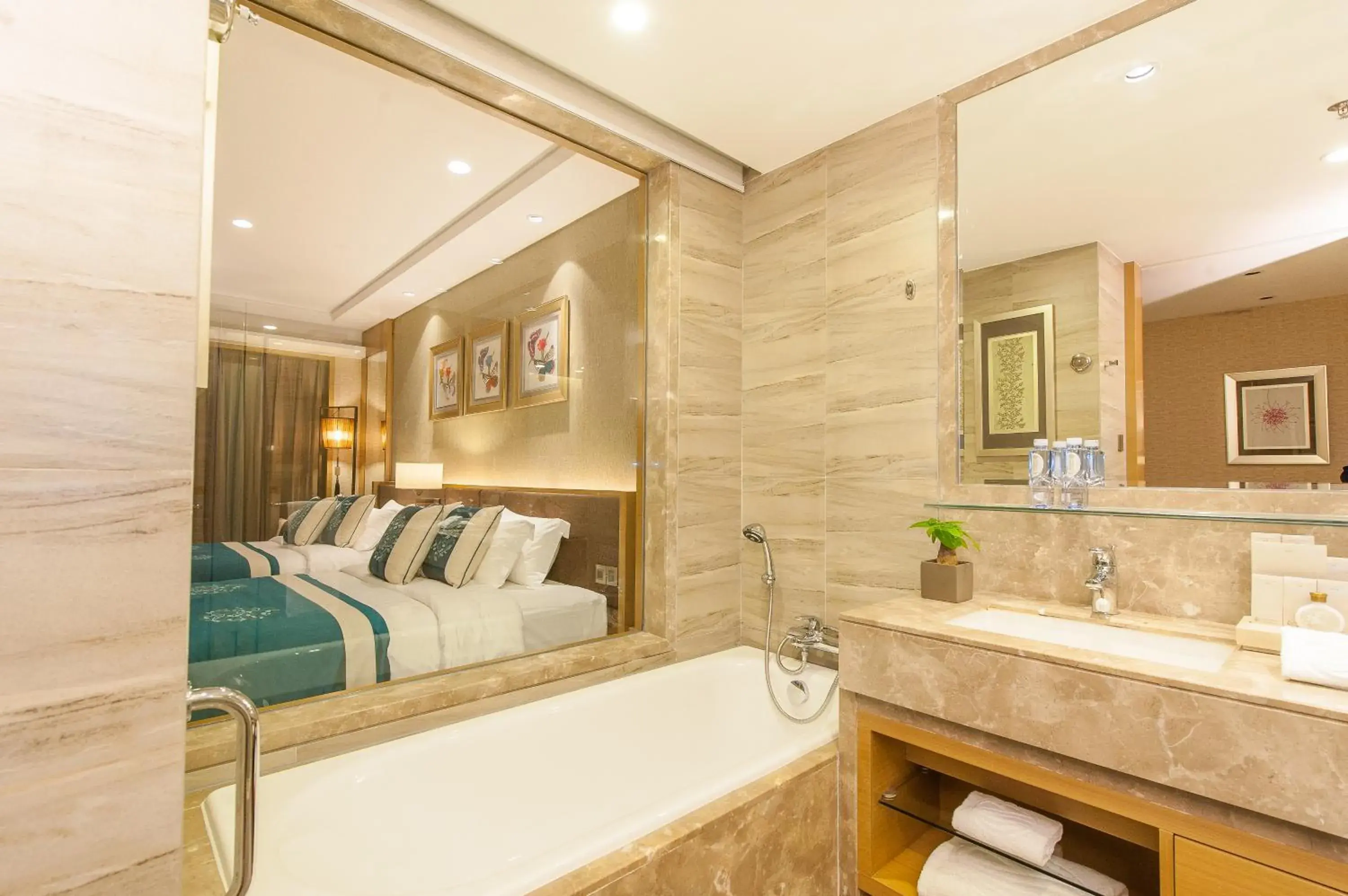 Toilet, Bathroom in Mission Hills Hotel Resorts Shenzhen
