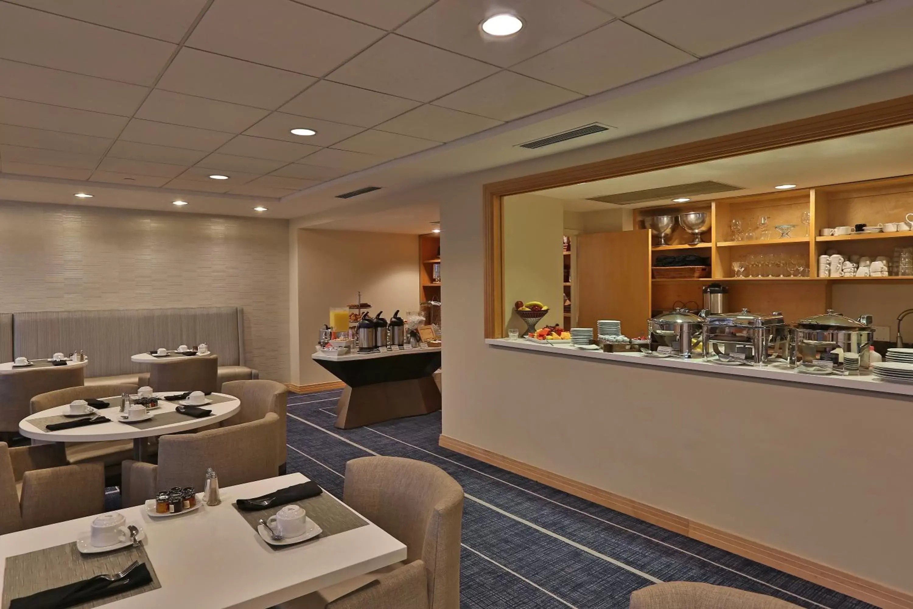 TV and multimedia, Restaurant/Places to Eat in InterContinental at Doral Miami, an IHG Hotel