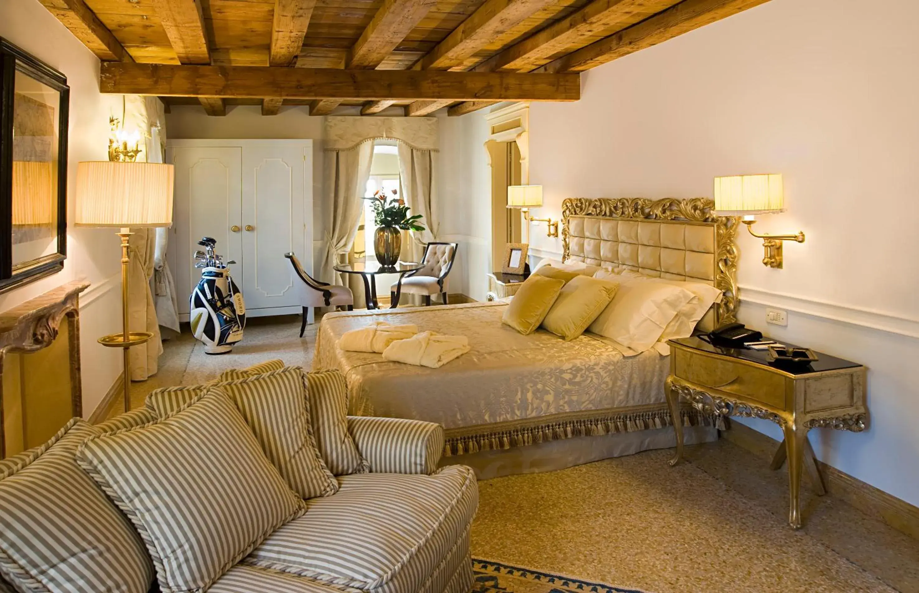 Photo of the whole room in Villa Cordevigo Wine Relais
