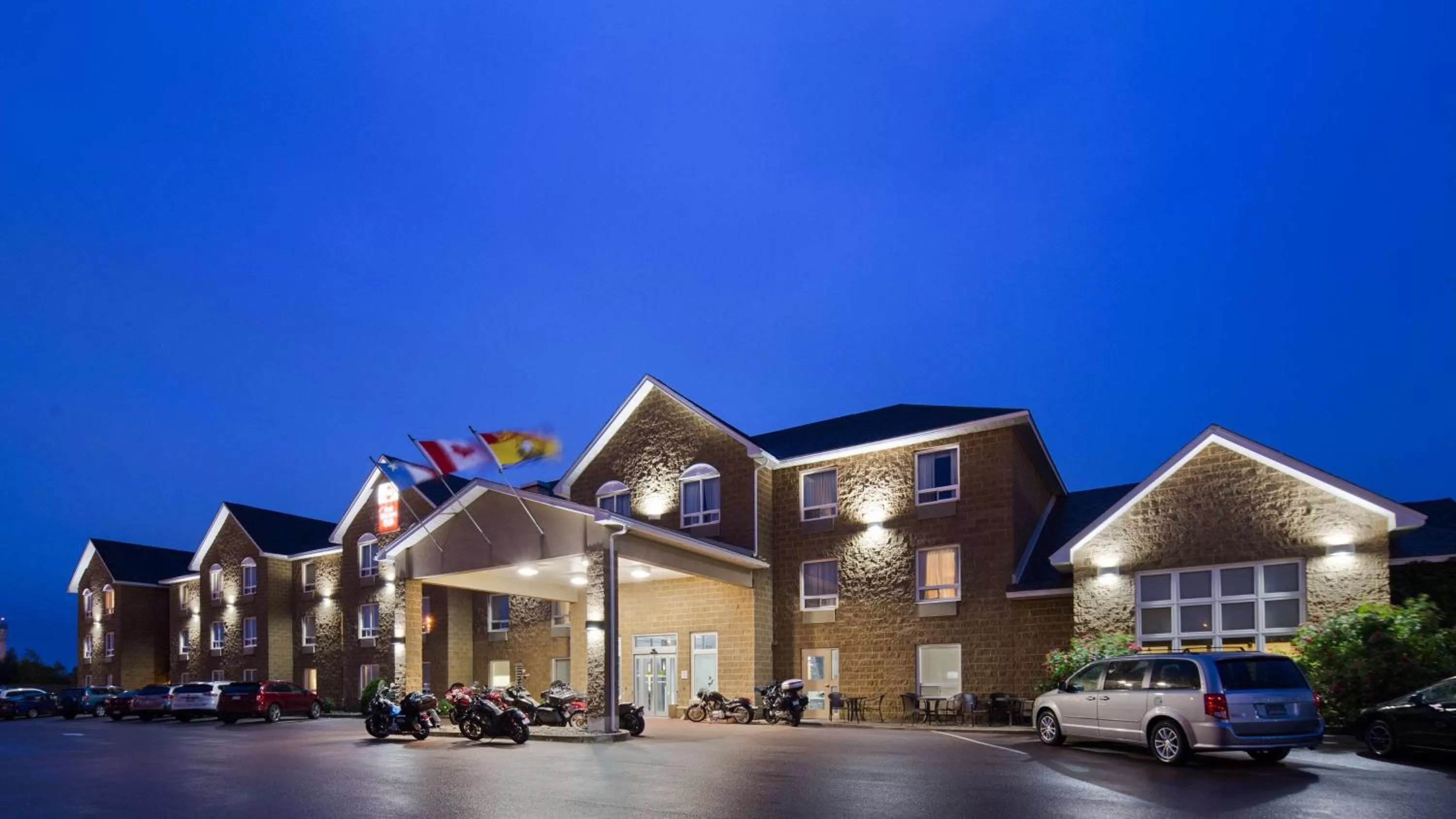 Property building in Best Western Plus Moncton