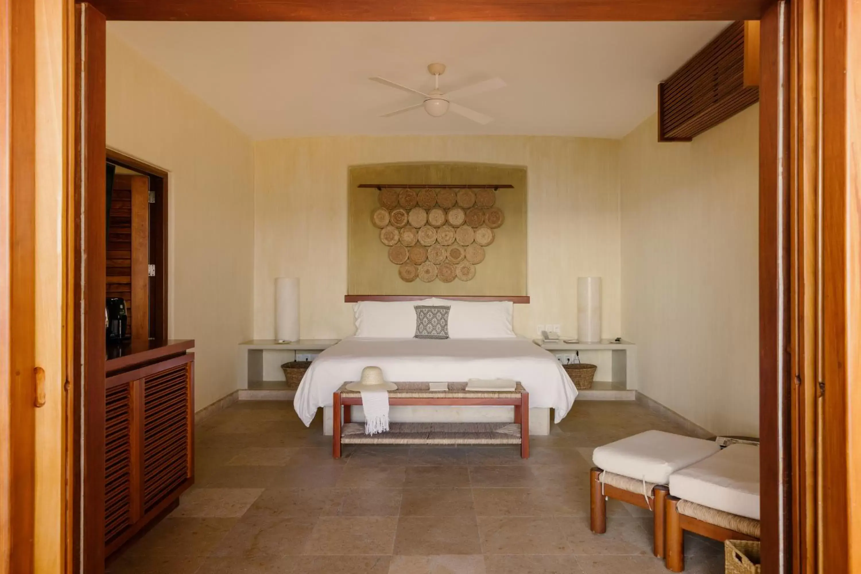 Bedroom, Bed in Cala de Mar Resort & Spa Ixtapa