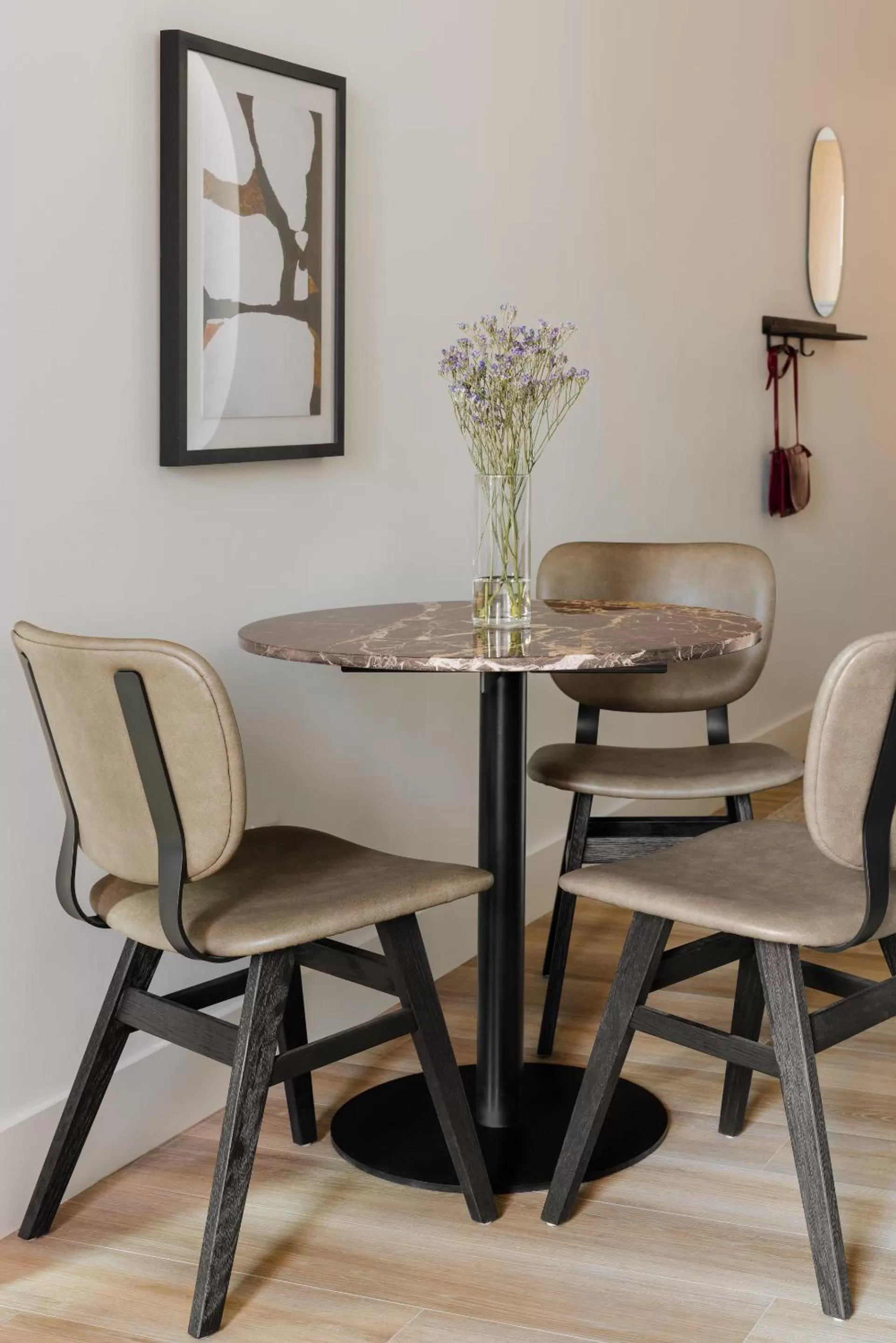 Standard Apartment in Rideau