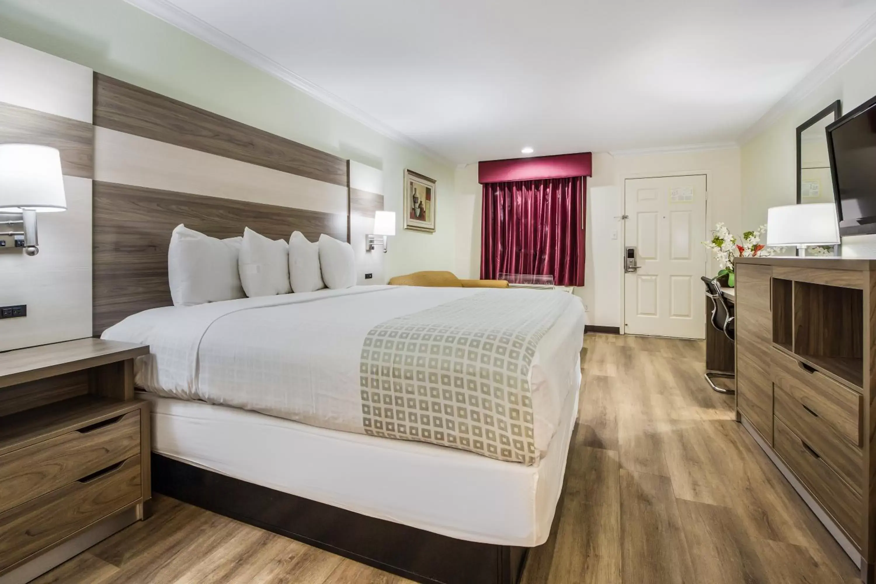 Bed in Americas Best Value Inn Columbus Bed in Americas Best Value Inn Columbus