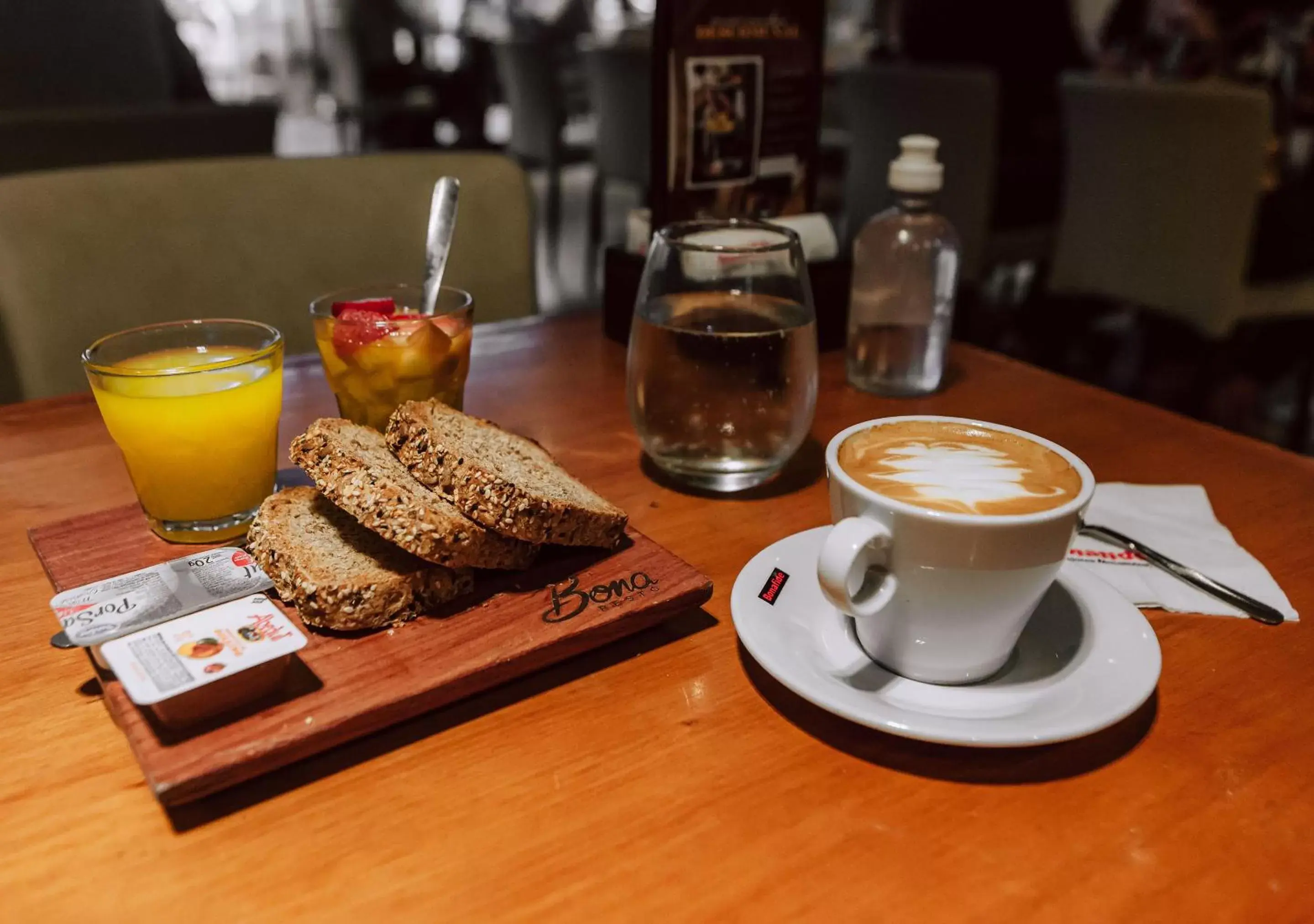 Breakfast in Hotel Carlos V