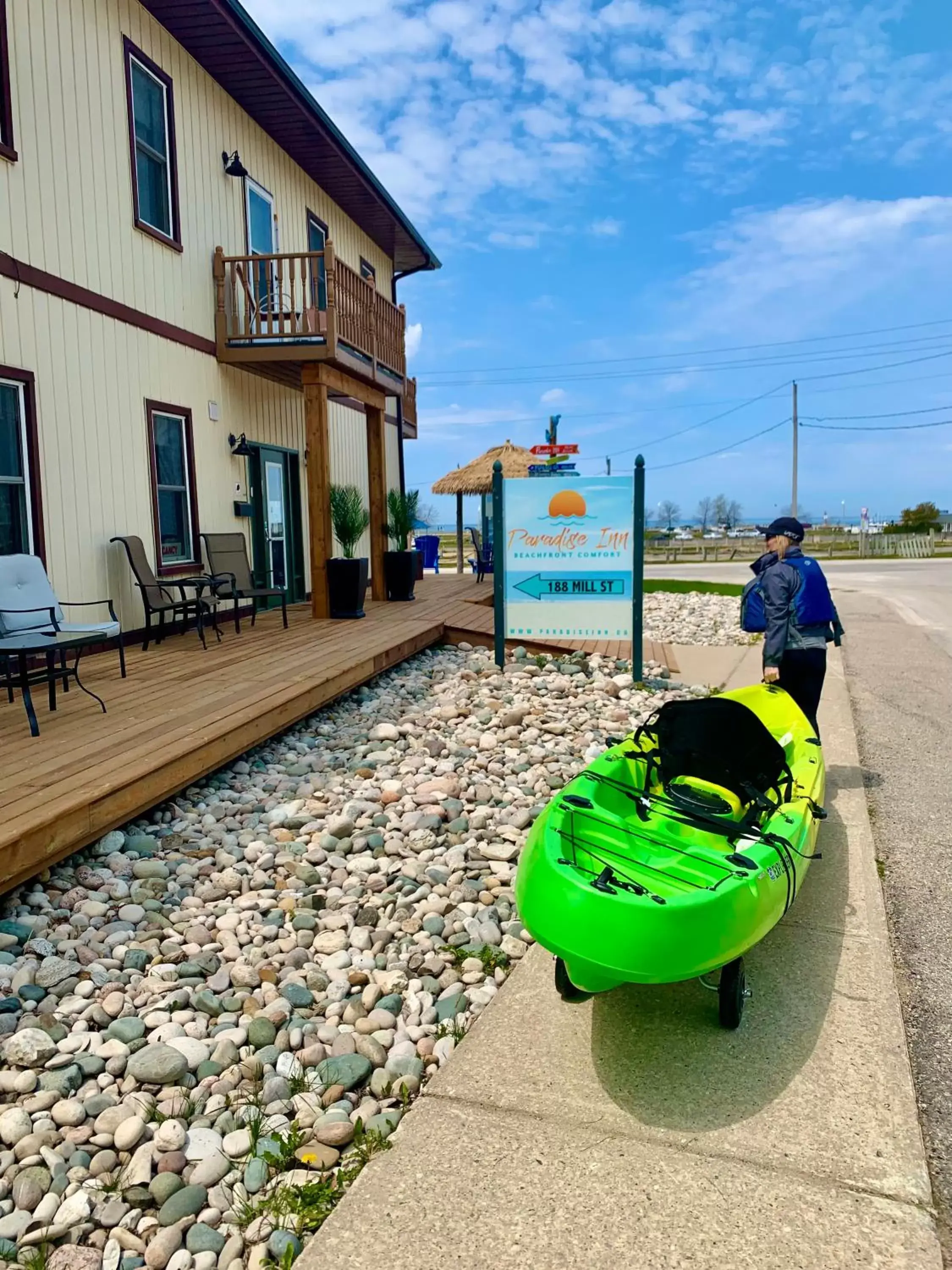 Activities in Paradise Inn On the Beach