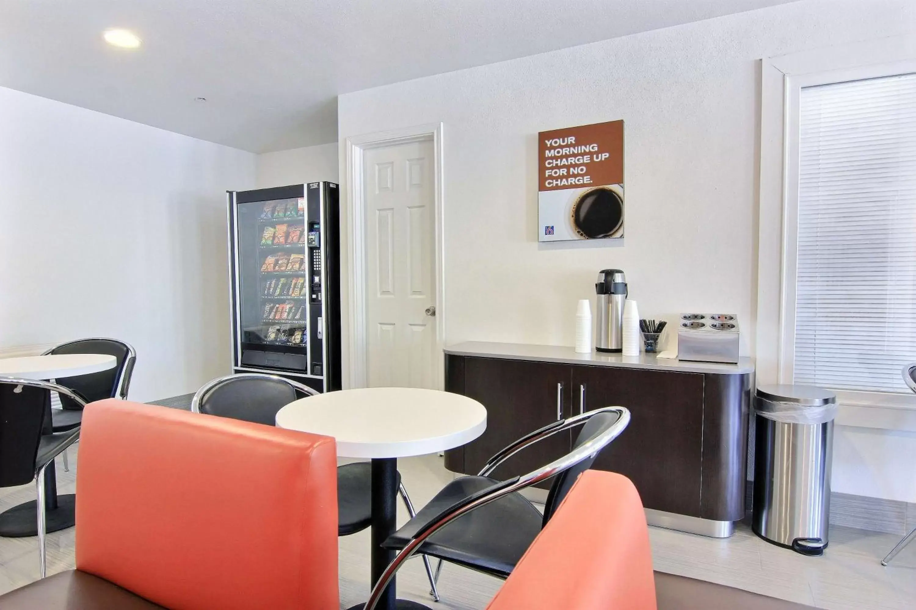 Coffee/tea facilities, Kitchen/Kitchenette in Motel 6-Rockport, TX