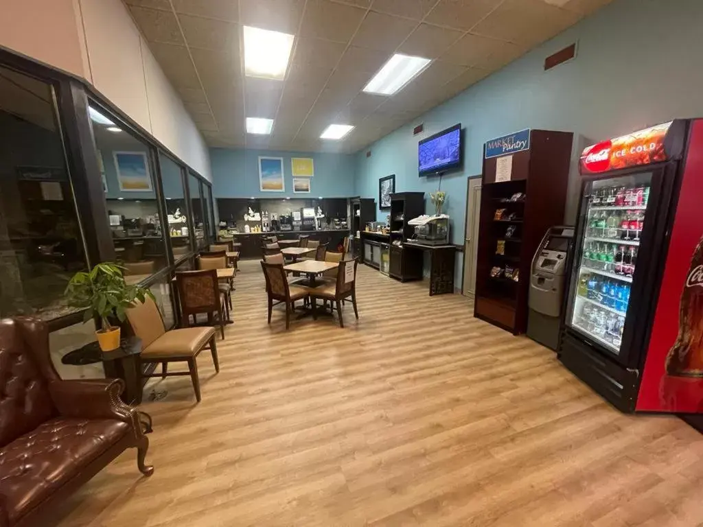 Breakfast, Restaurant/Places to Eat in Days Inn by Wyndham Lake Park/Valdosta