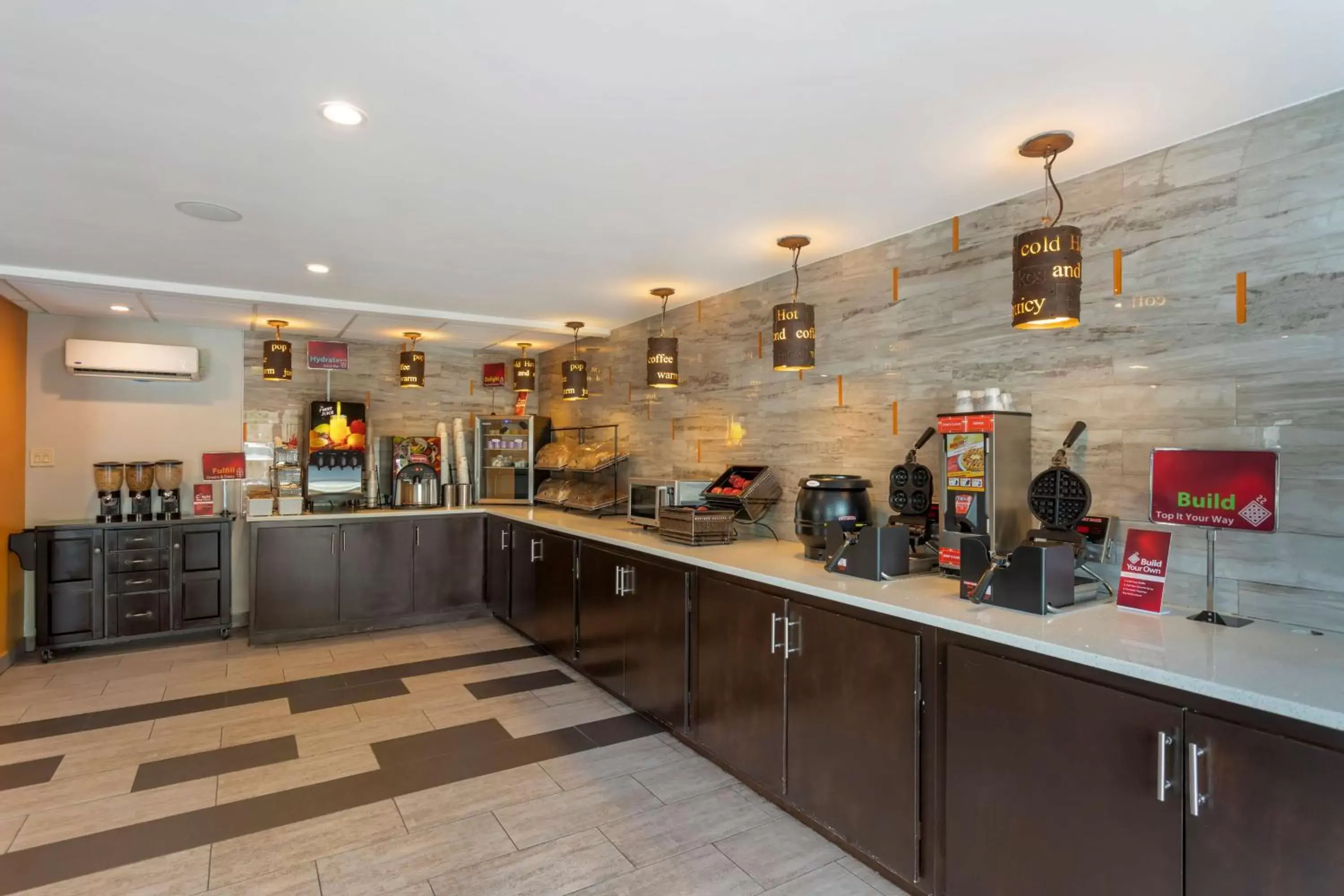 Breakfast, Restaurant/Places to Eat in Best Western Plus Bowling Green