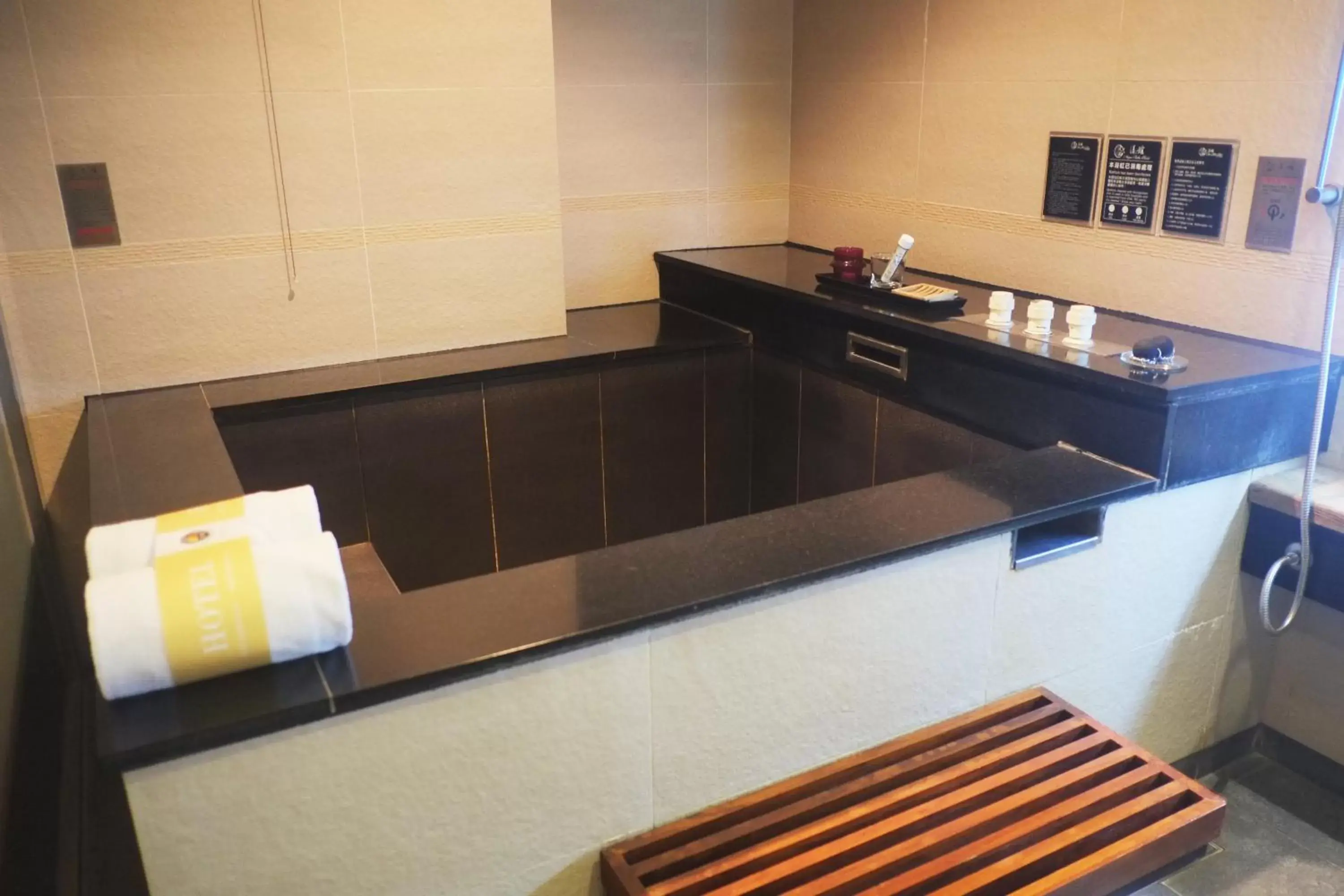 Hot Spring Bath, Kitchen/Kitchenette in Aqua Bella Hotel