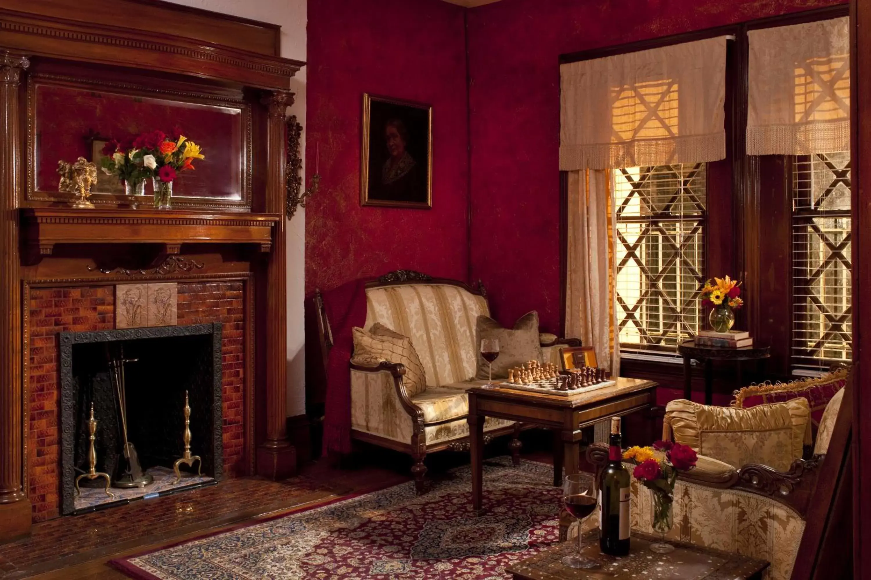 Living room in American Guest House, a Washington DC Bed and Breakfast Living room in American Guest House, a Washington DC Bed and Breakfast