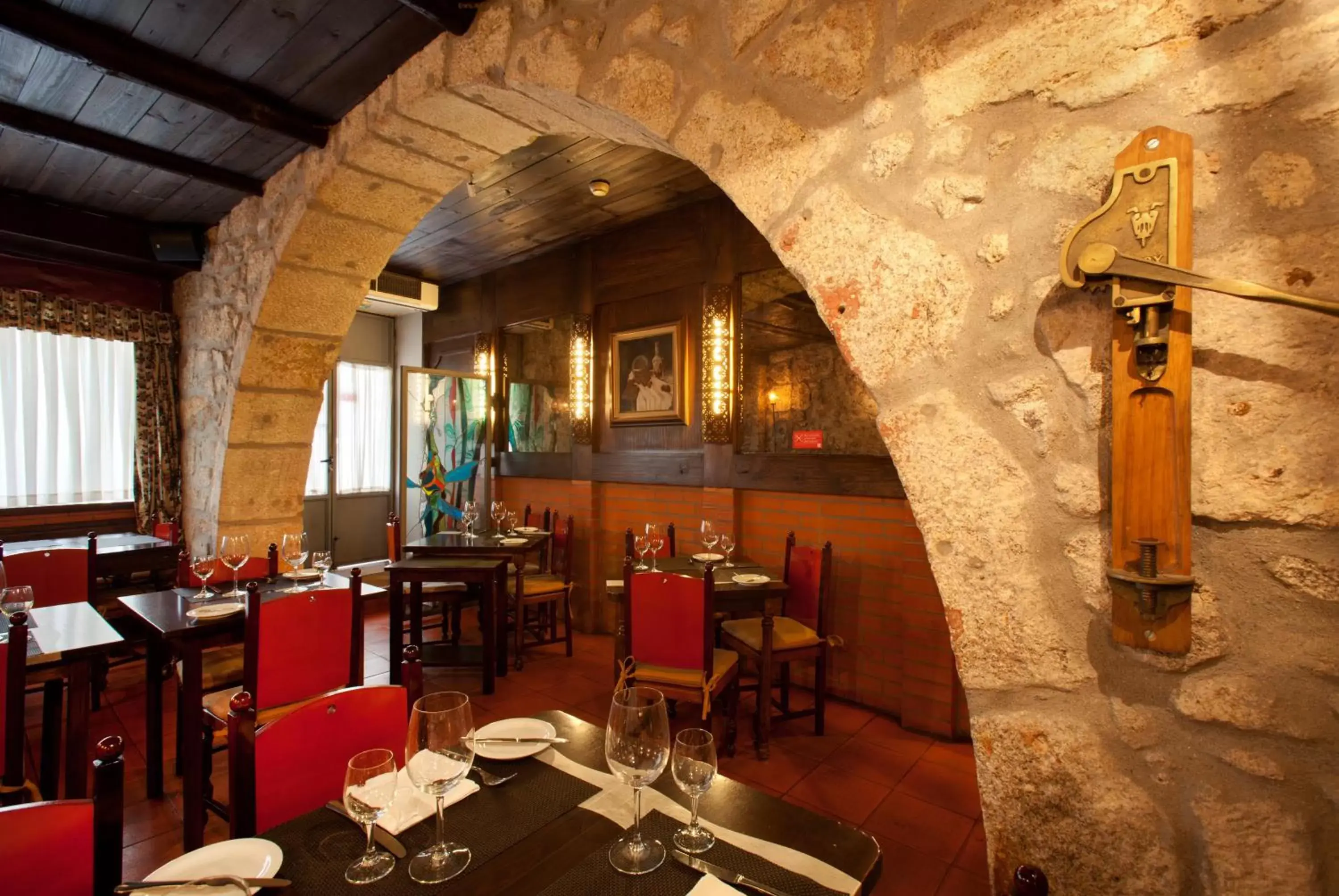 Restaurant/Places to Eat in Hotel Internacional Porto