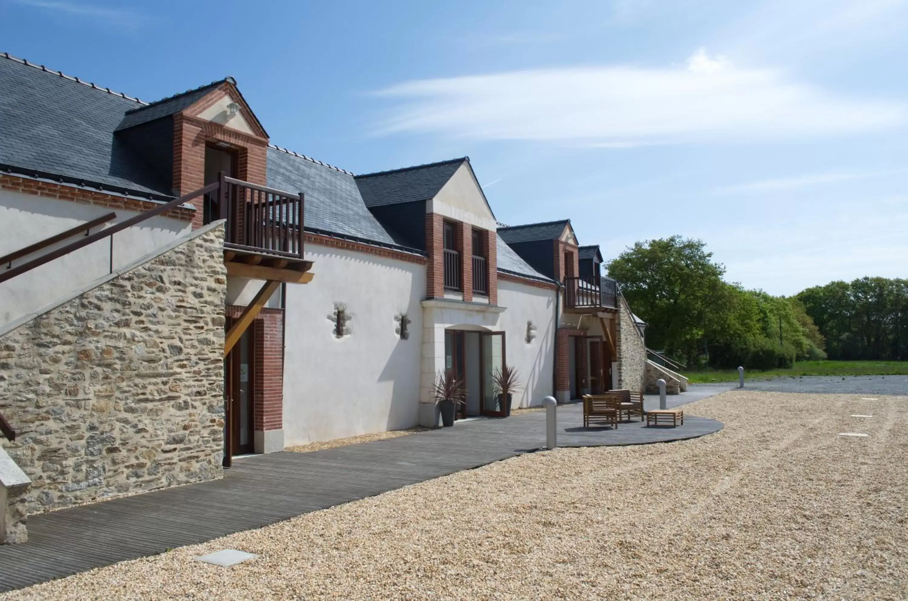 Property Building in La Ferme Du Blanchot