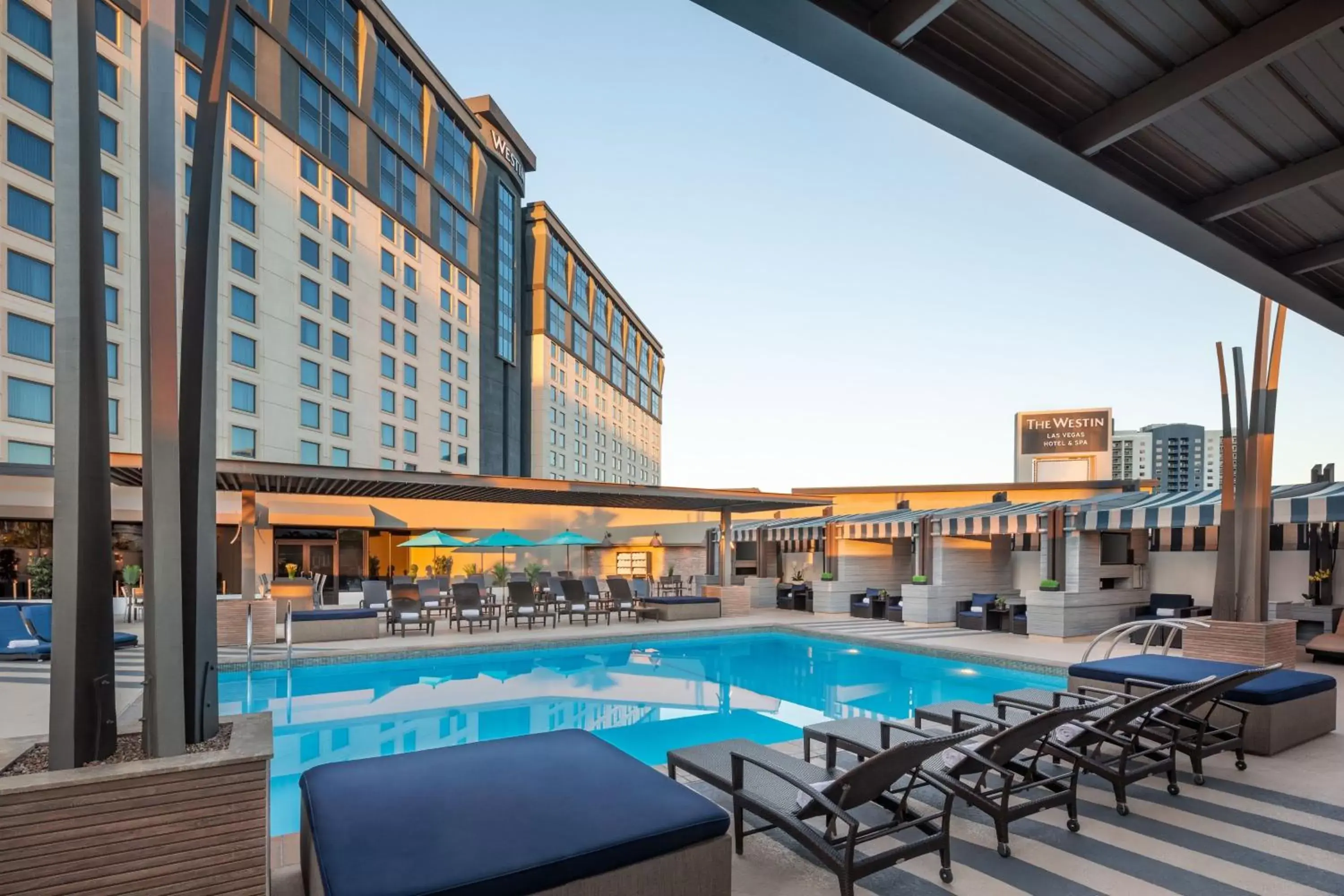 Swimming Pool in The Westin Las Vegas Hotel & Spa
