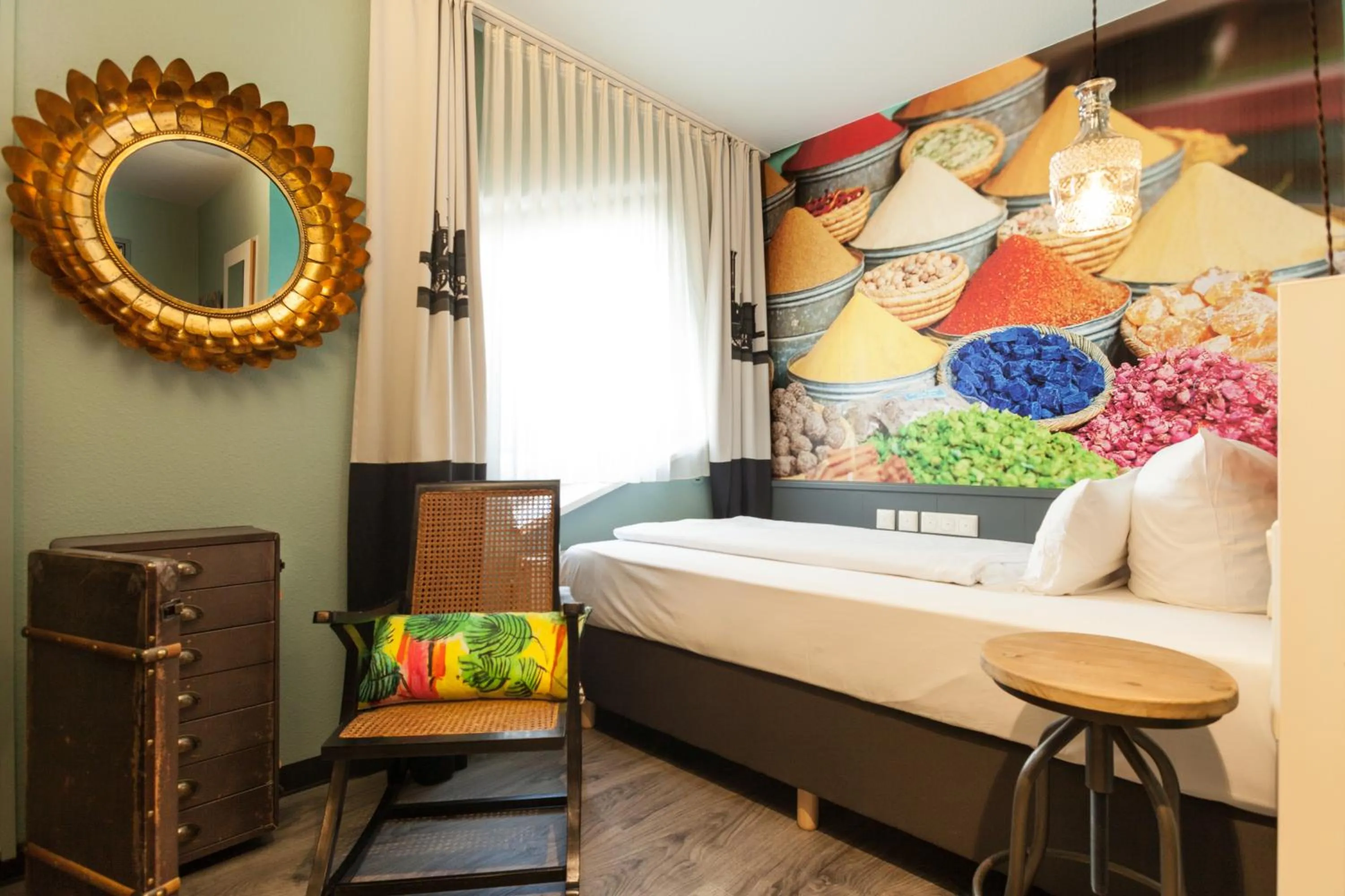 Photo of the whole room, Bed in Best Western Hotel Nürnberg am Hauptbahnhof