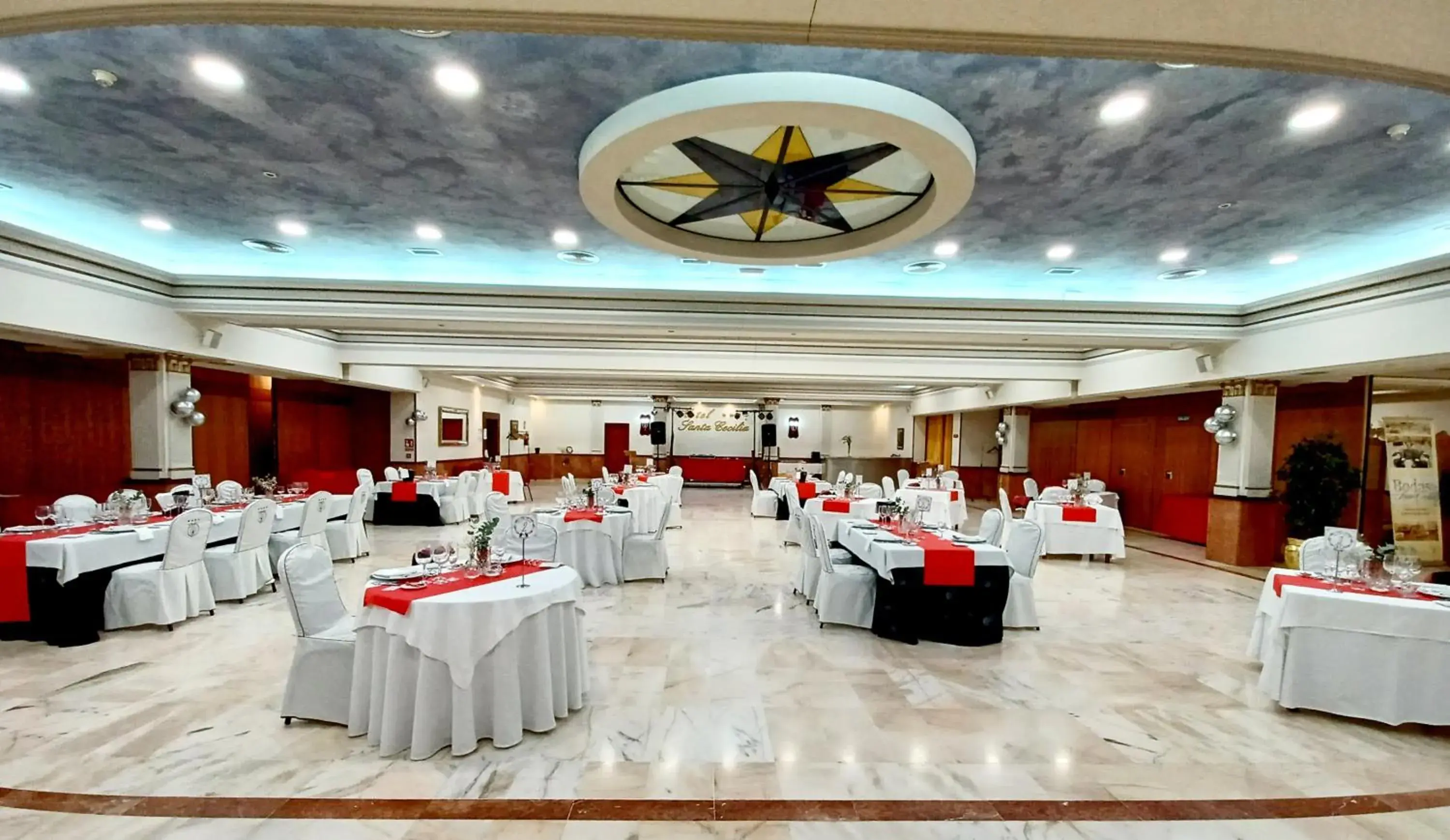 Banquet/Function facilities, Banquet Facilities in Hotel Santa Cecilia