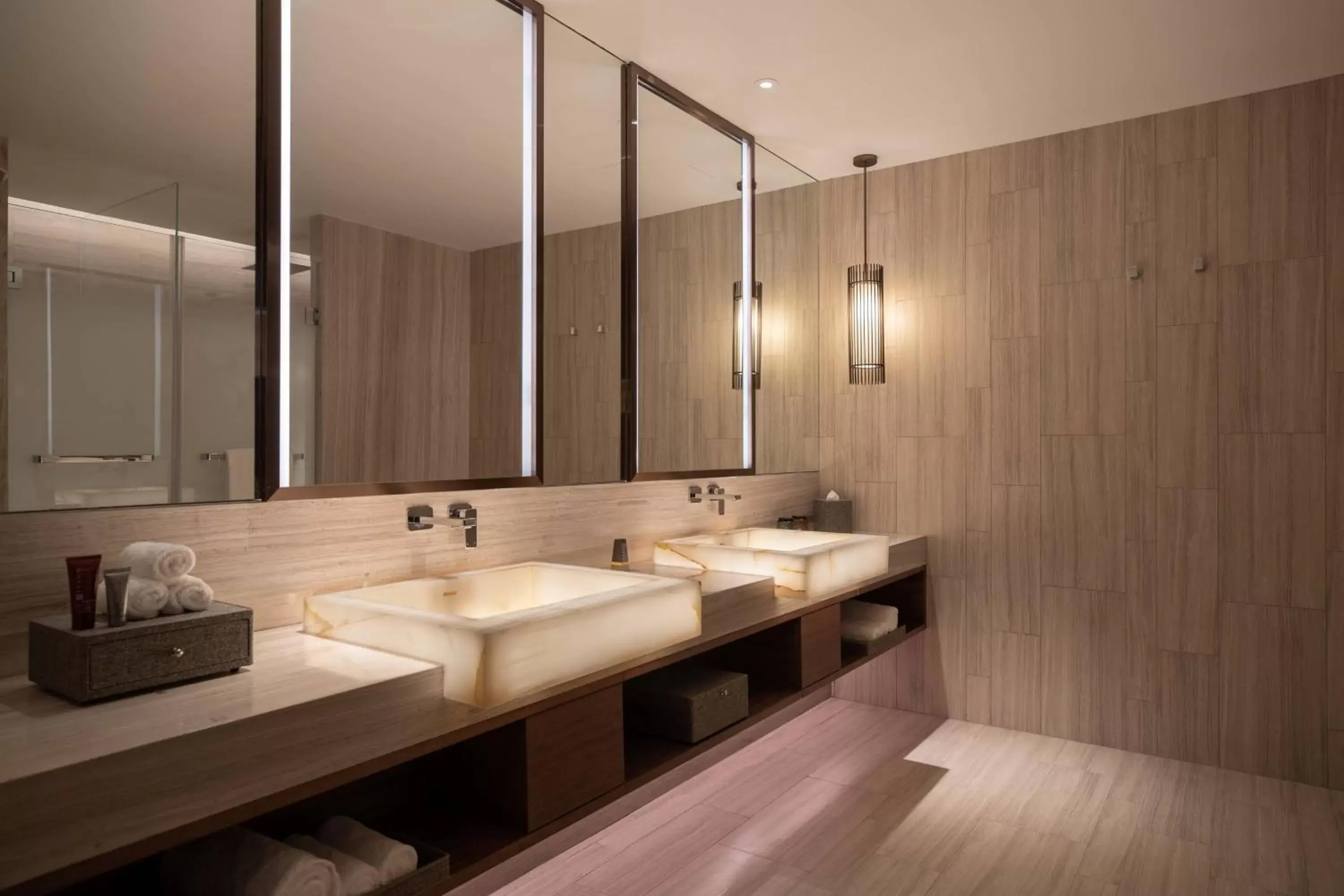 Bathroom in Beijing Marriott Hotel Changping