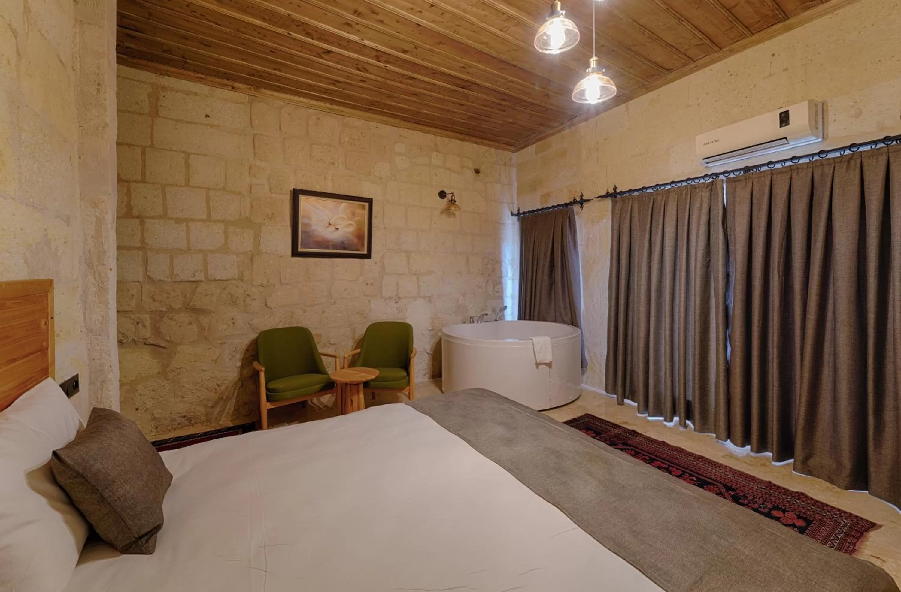 Hot Tub, Bed in Concept Cave House