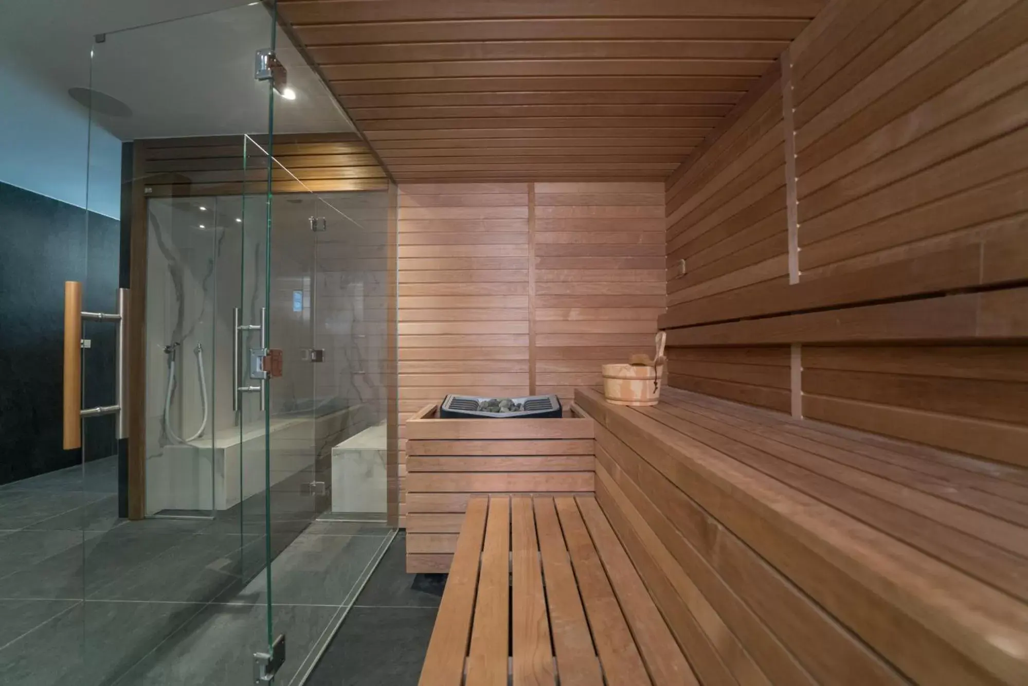 Sauna, Spa/Wellness in Bellevue Superior City Hotel