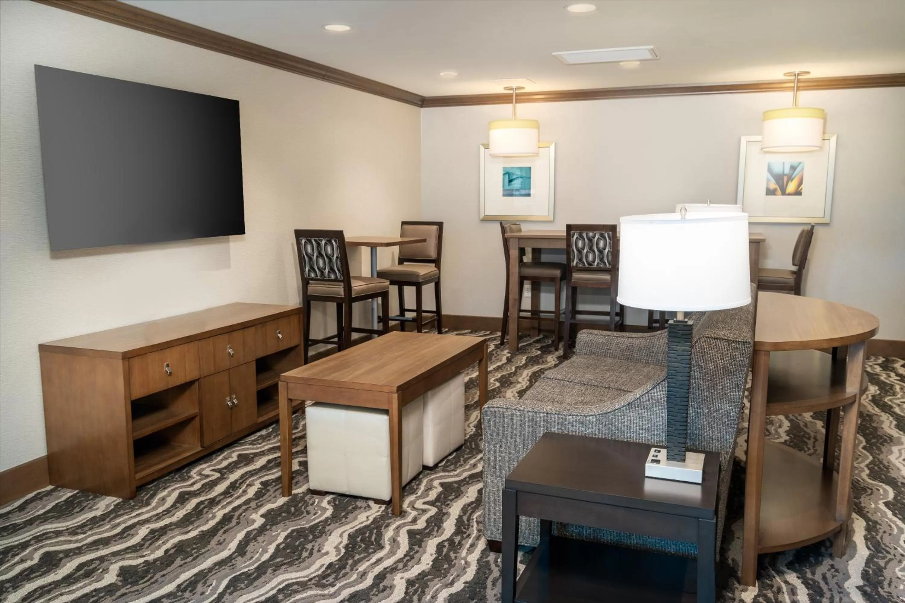 Property building in Staybridge Suites - Nashville - Franklin by IHG
