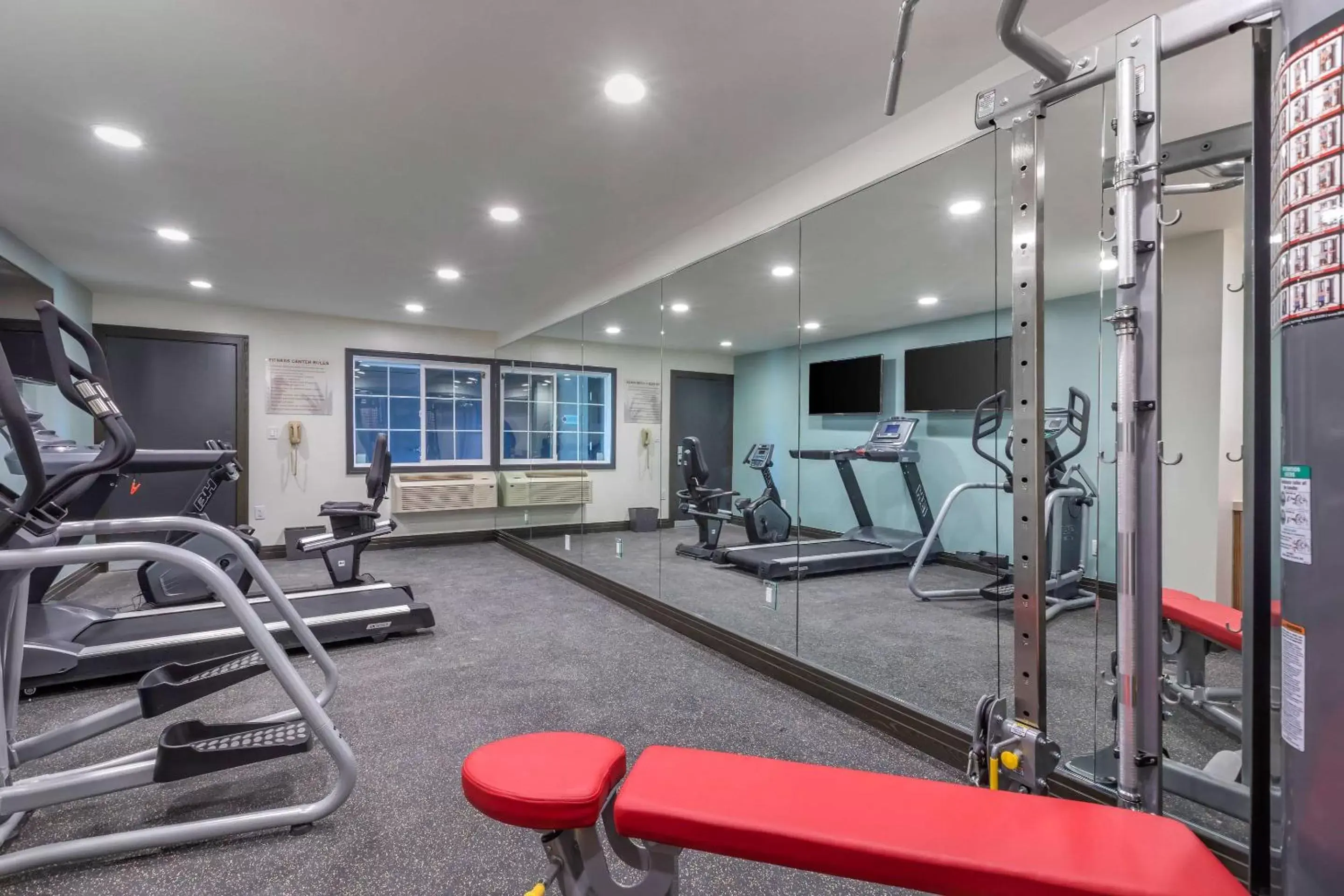 Fitness centre/facilities, Fitness Center/Facilities in Bluestem Hotel Torrance Los Angeles, Ascend Hotel Collection