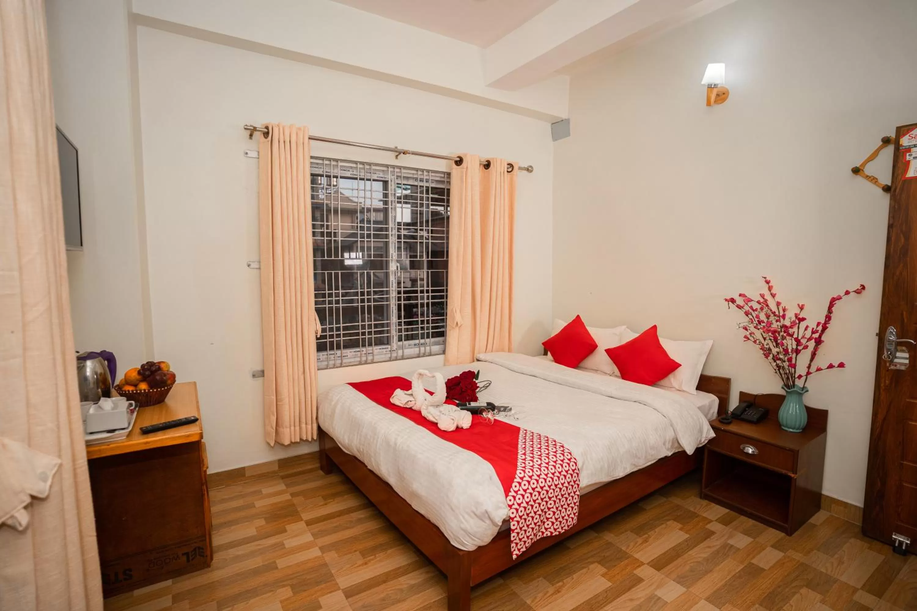 Bed in Hotel Dela Mount Pokhara