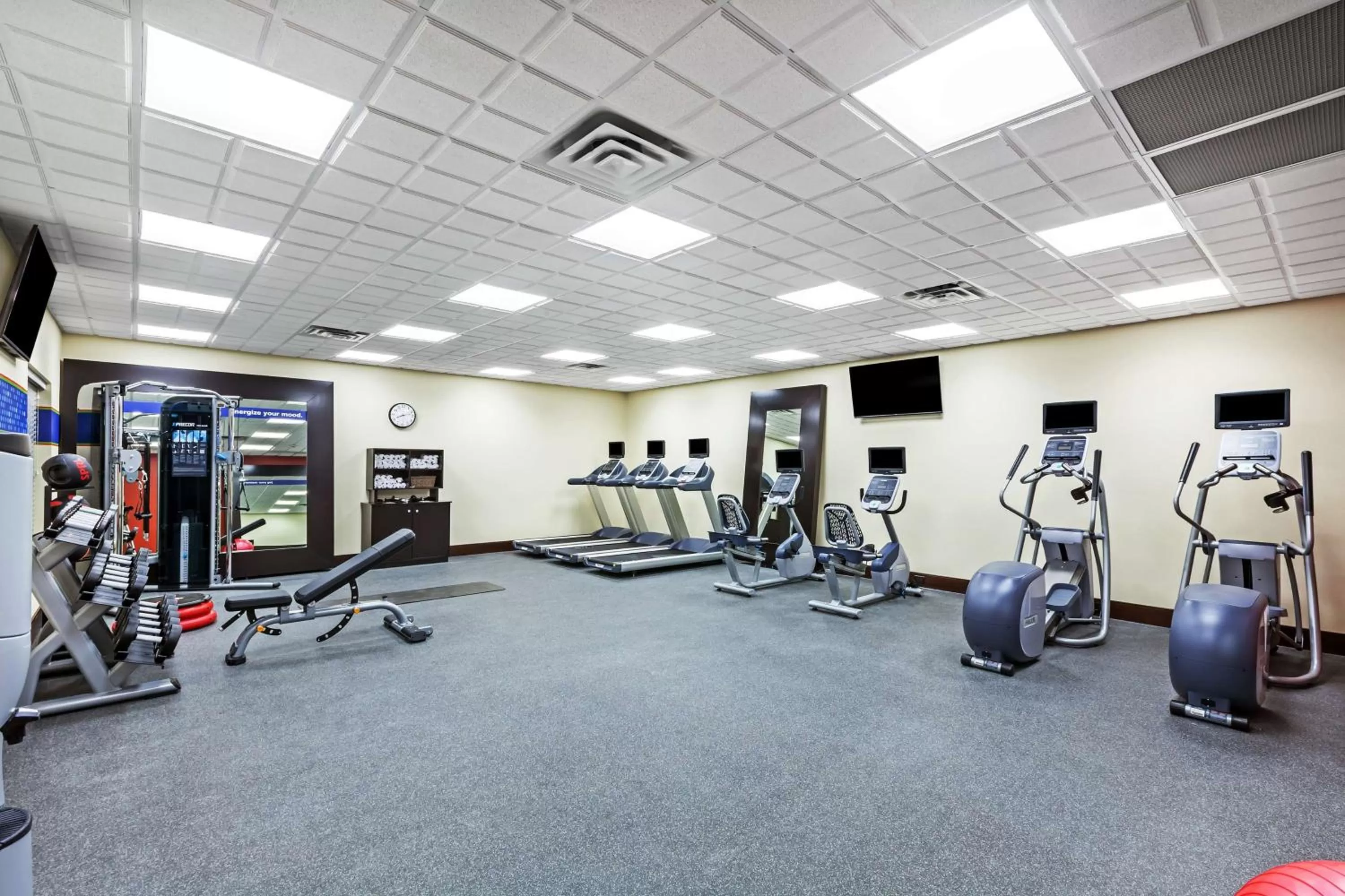 Fitness centre/facilities in Hampton Inn & Suites Houston I-10 West Park Row, Tx