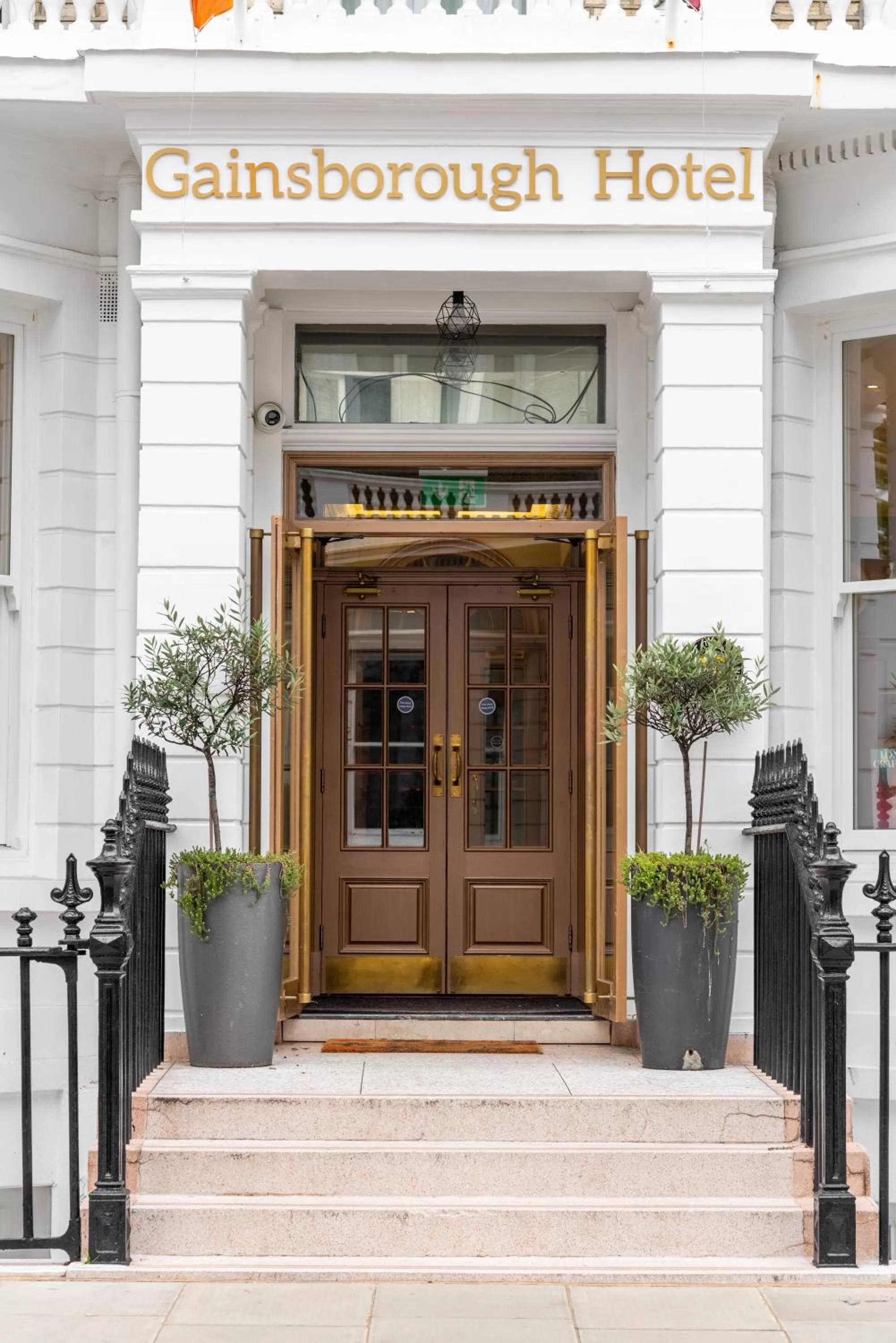 Property building in Gainsborough Hotel