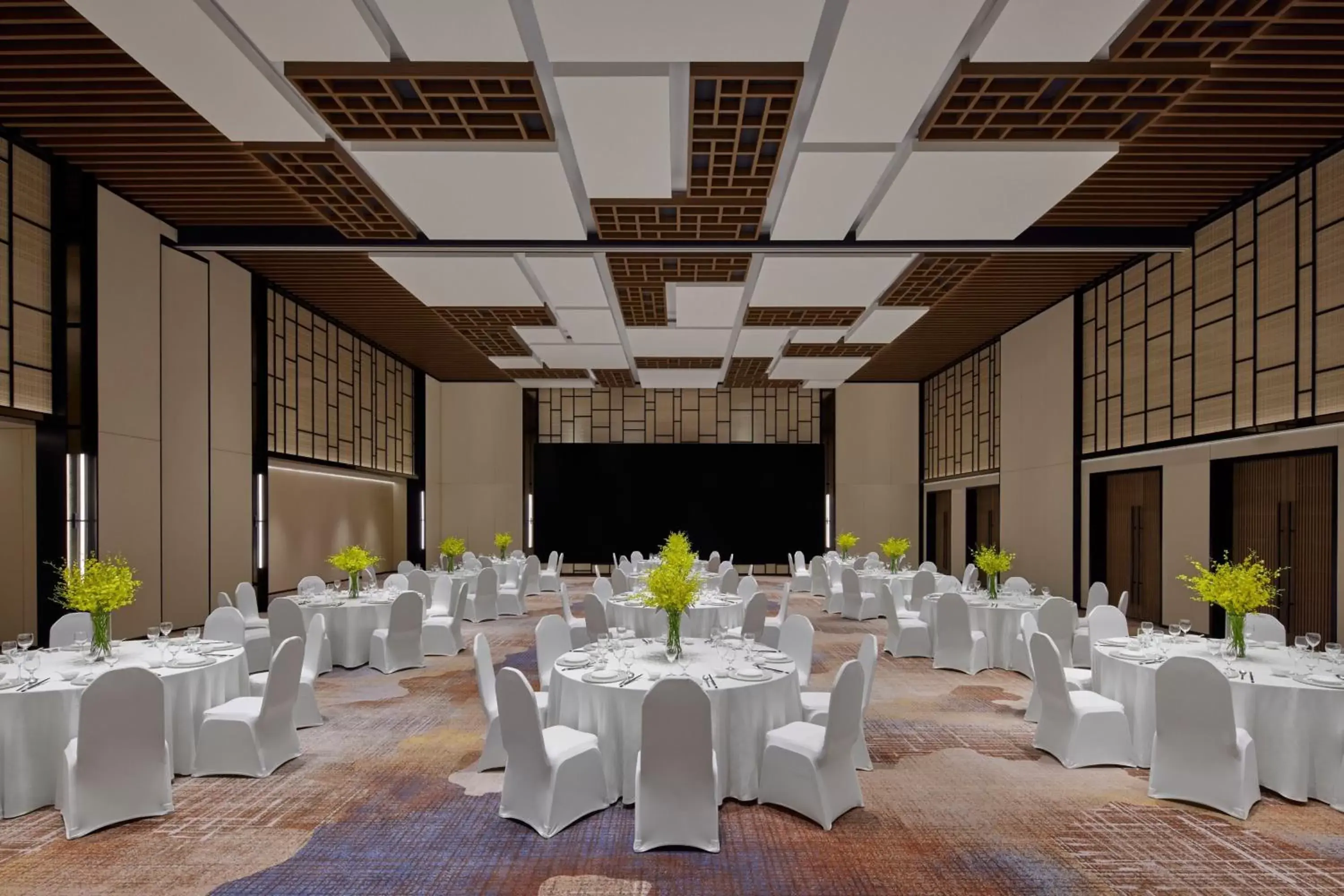 Meeting/conference room, Banquet Facilities in Sheraton Chengdu Lido Hotel