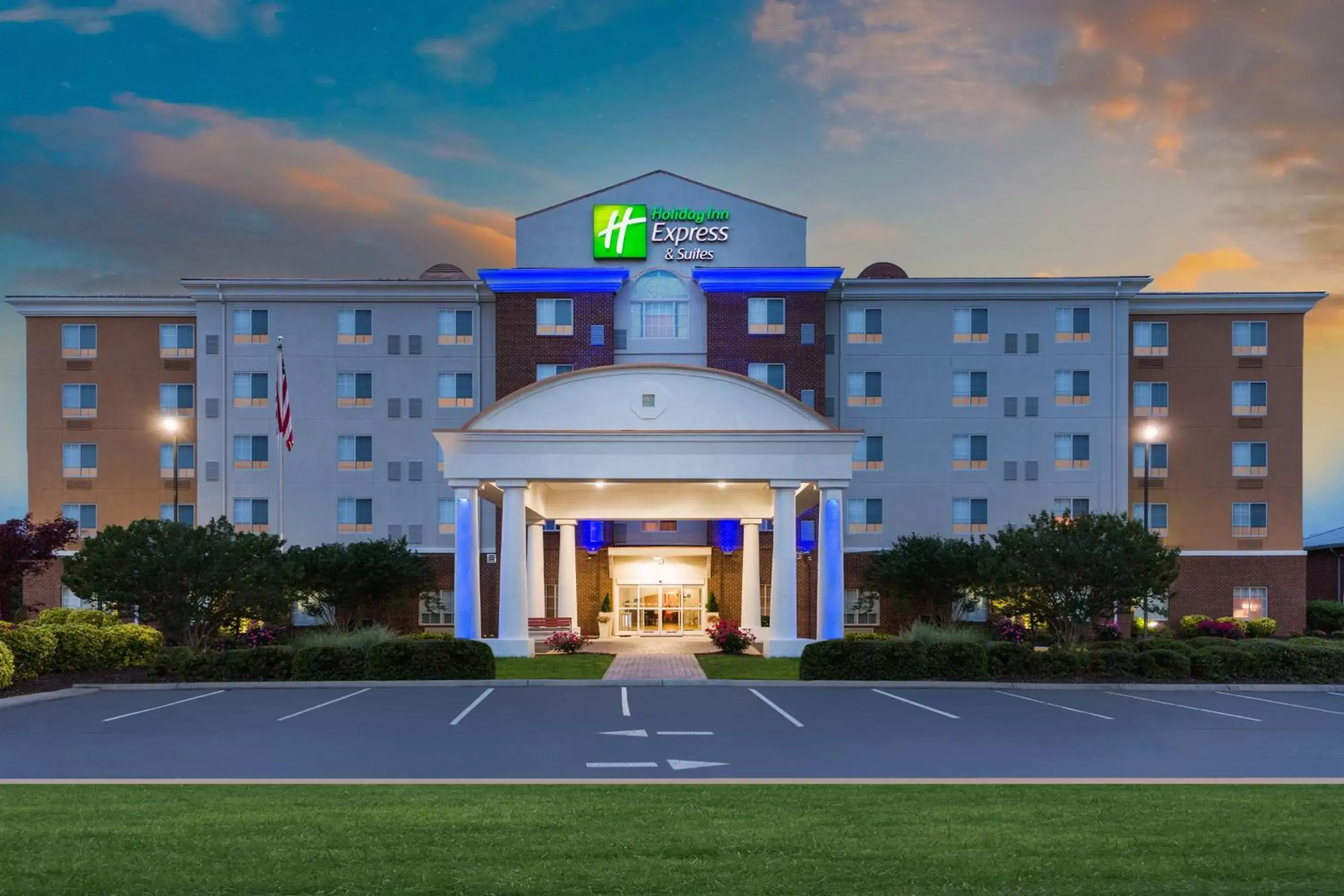 Property building in Holiday Inn Express Hotel and Suites Petersburg - Fort Lee, an IHG Hotel