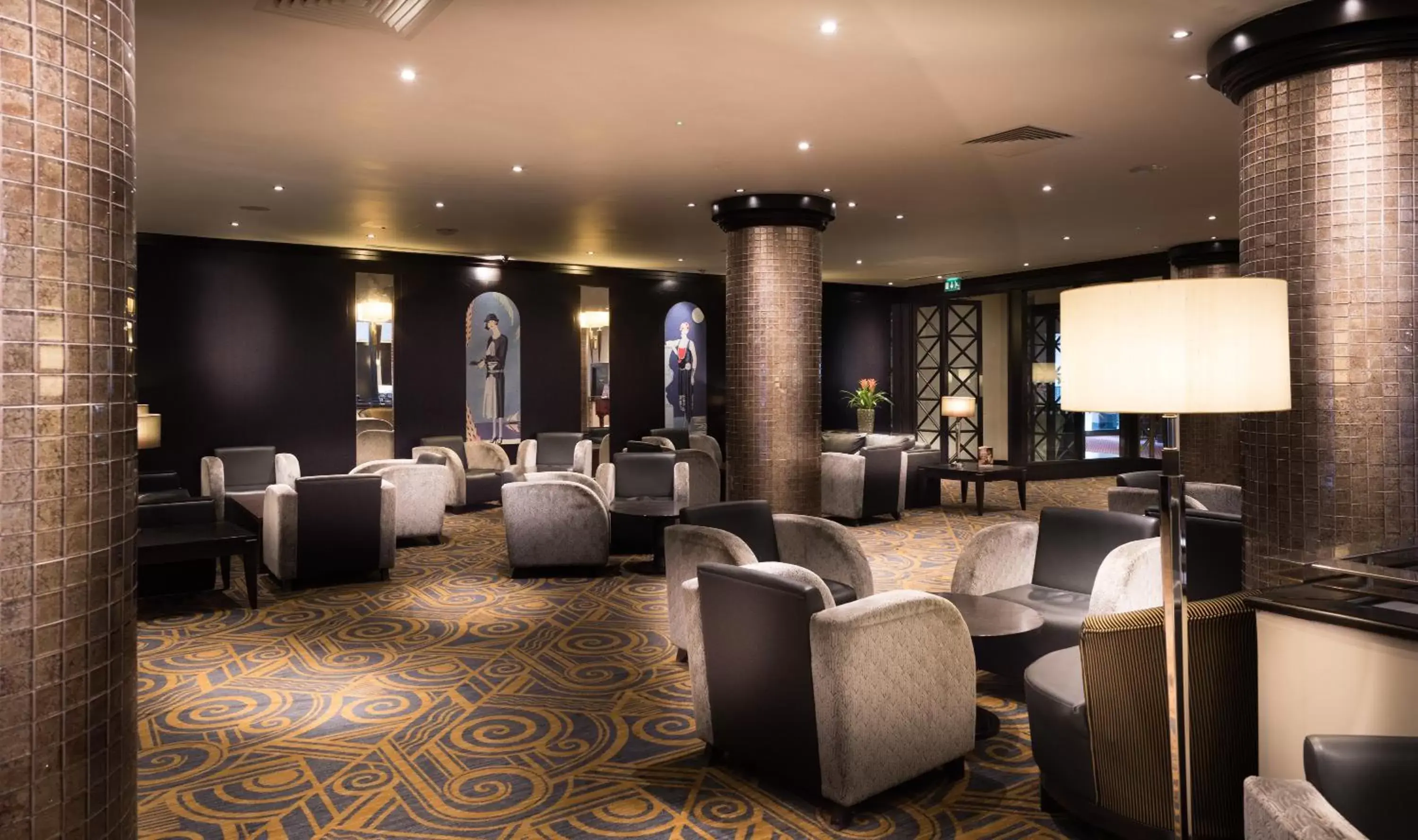Lounge or bar, Lounge/Bar in President Hotel