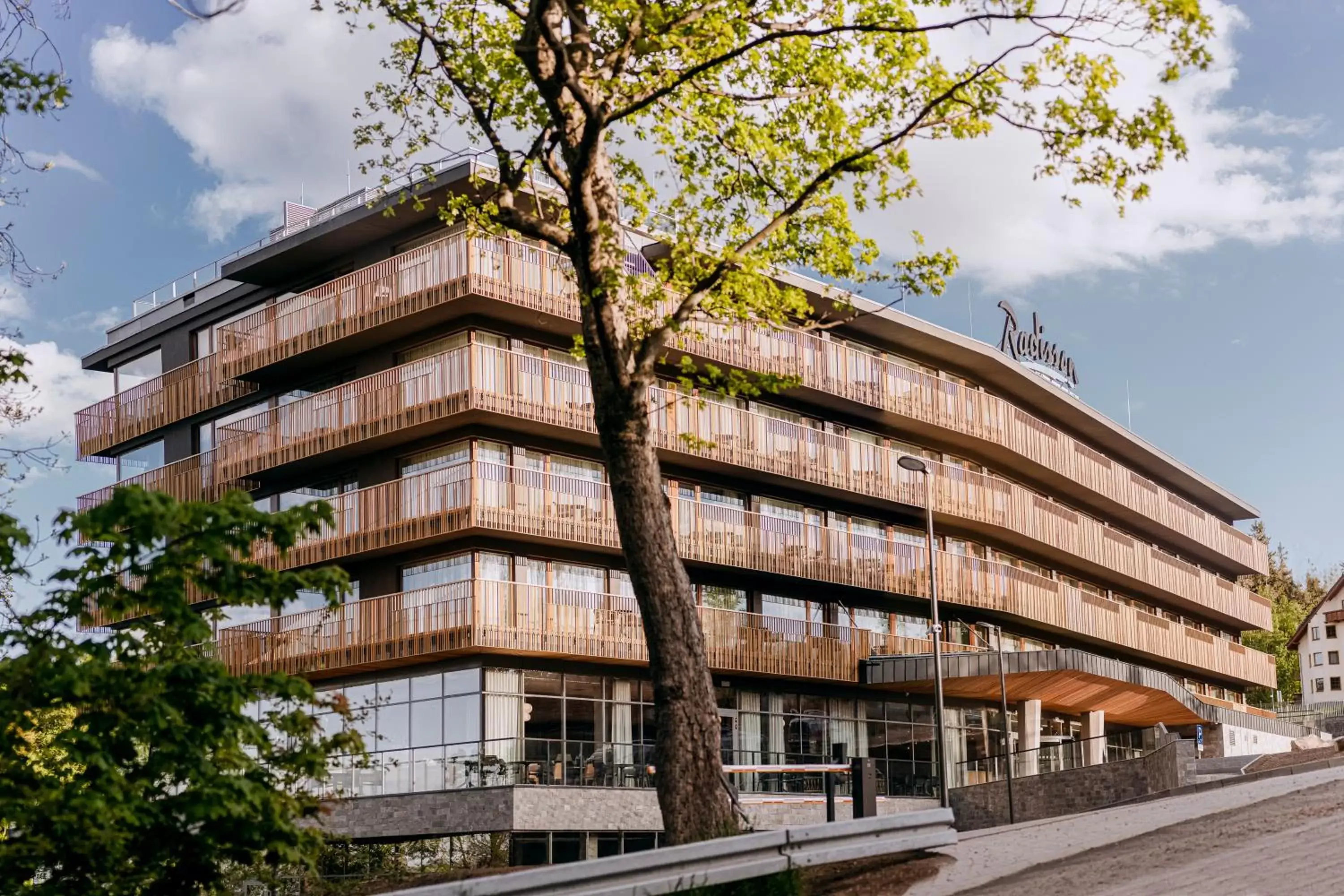 Facade/entrance, Property Building in Radisson Hotel Szklarska Poręba