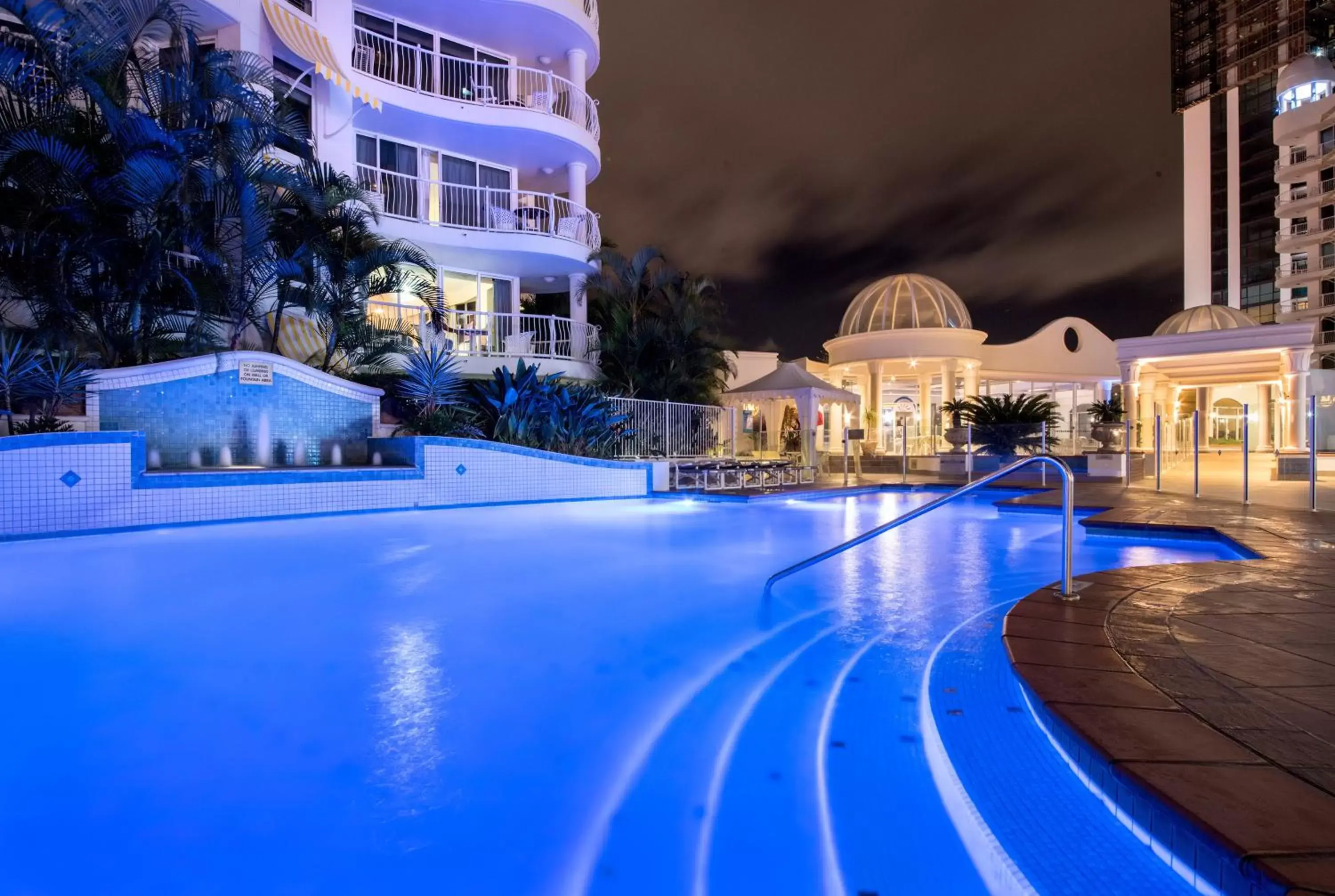 Swimming Pool in The Phoenician Resort