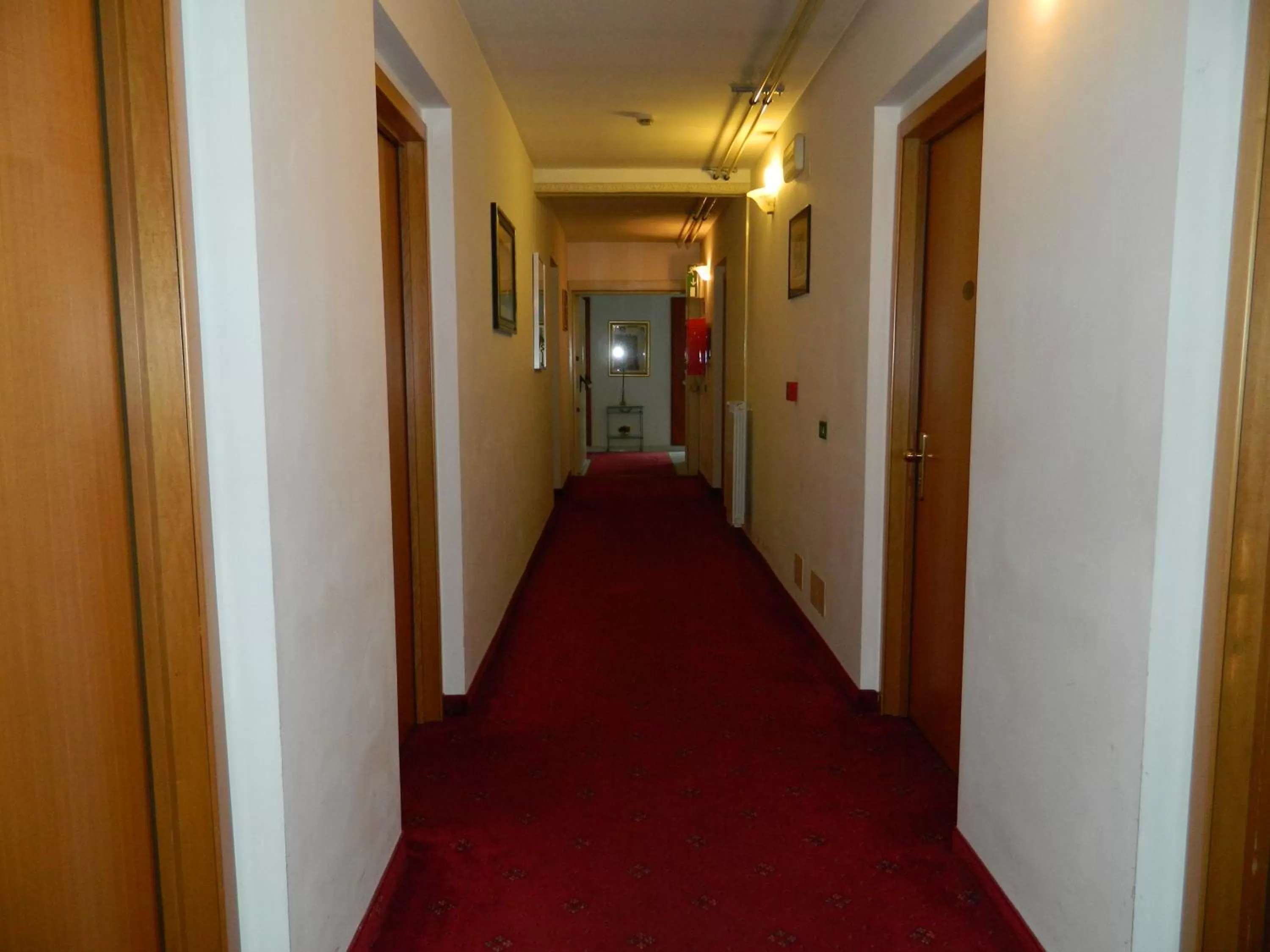 Other in Ascot Lodging