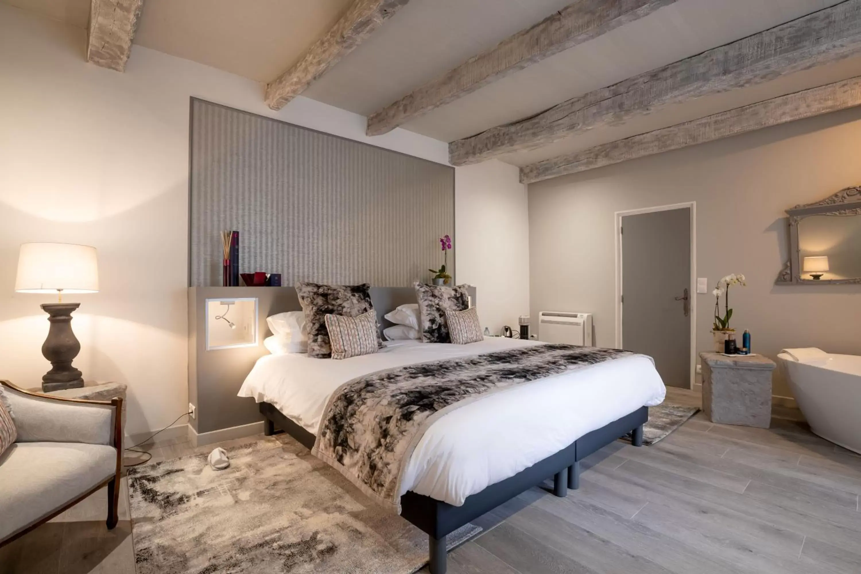 Bedroom, Bed in Domaine De L´Oiseau