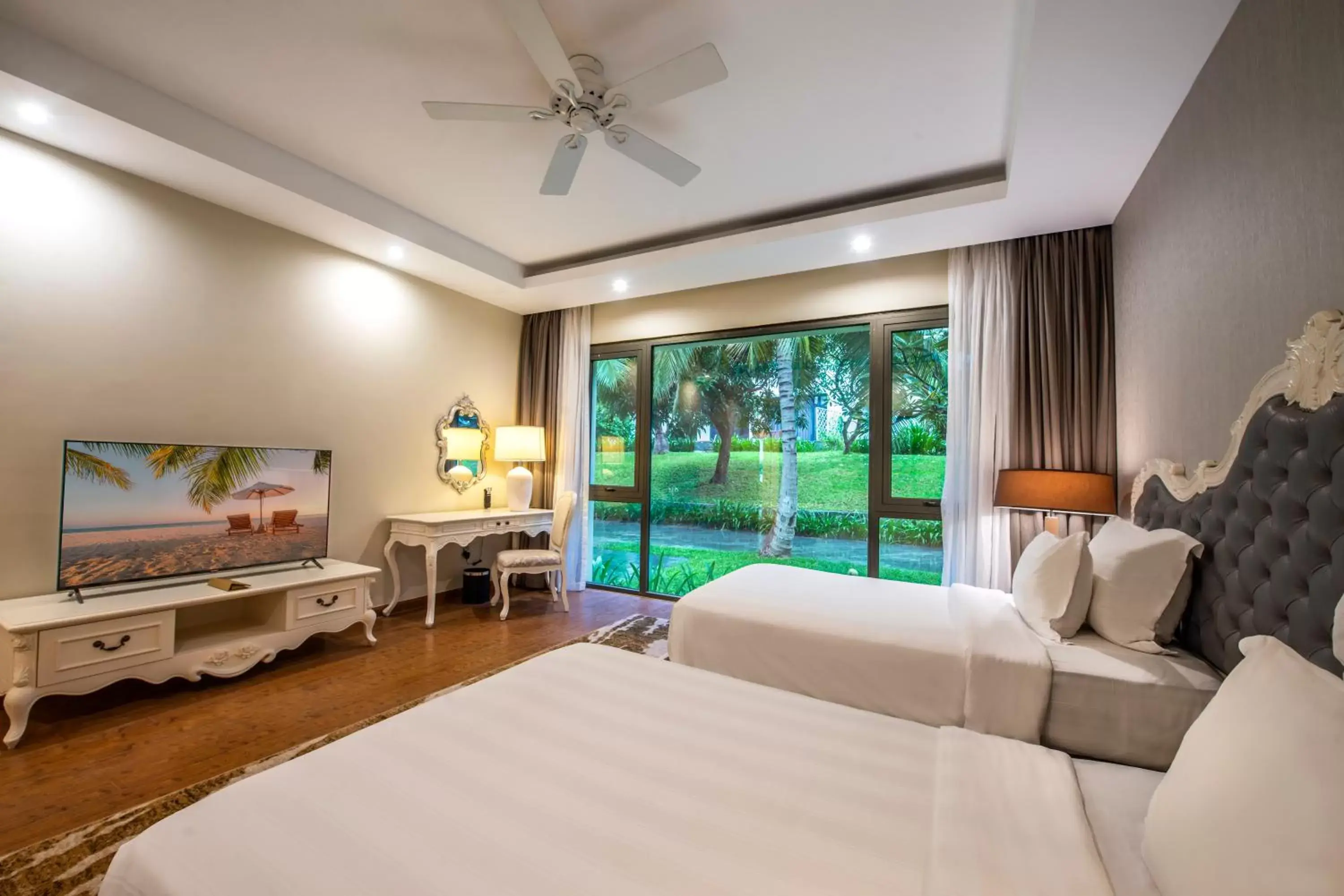 Bedroom in Vinpearl Resort & Spa Nha Trang Bay