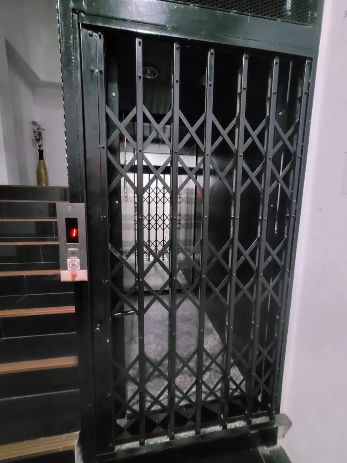 elevator in THAI HOTEL CHIANGMAI