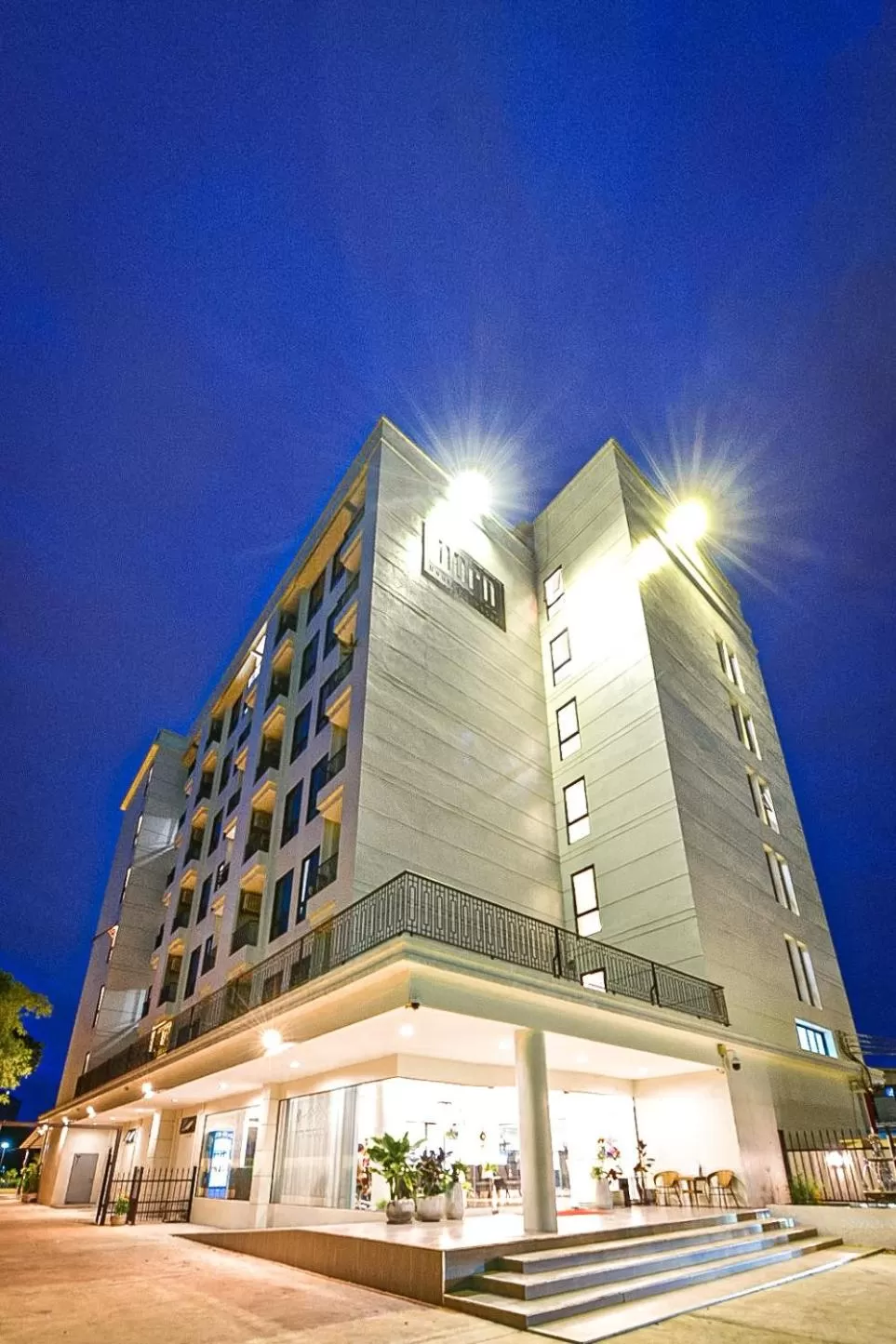 Property building in NORN Rimklong Bangkok Hotel