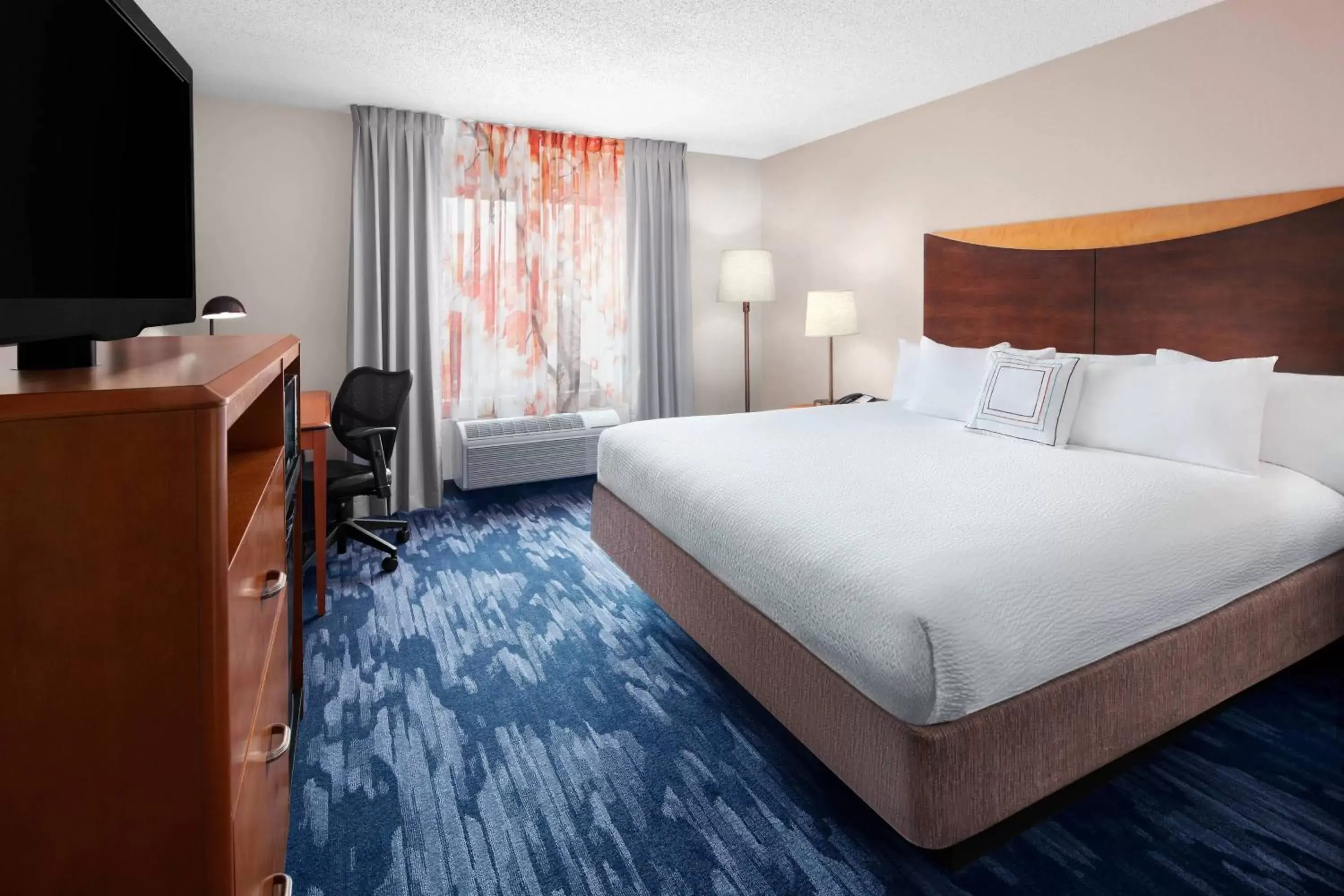 Photo of the whole room, Bed in Fairfield Inn & Suites Denver Airport