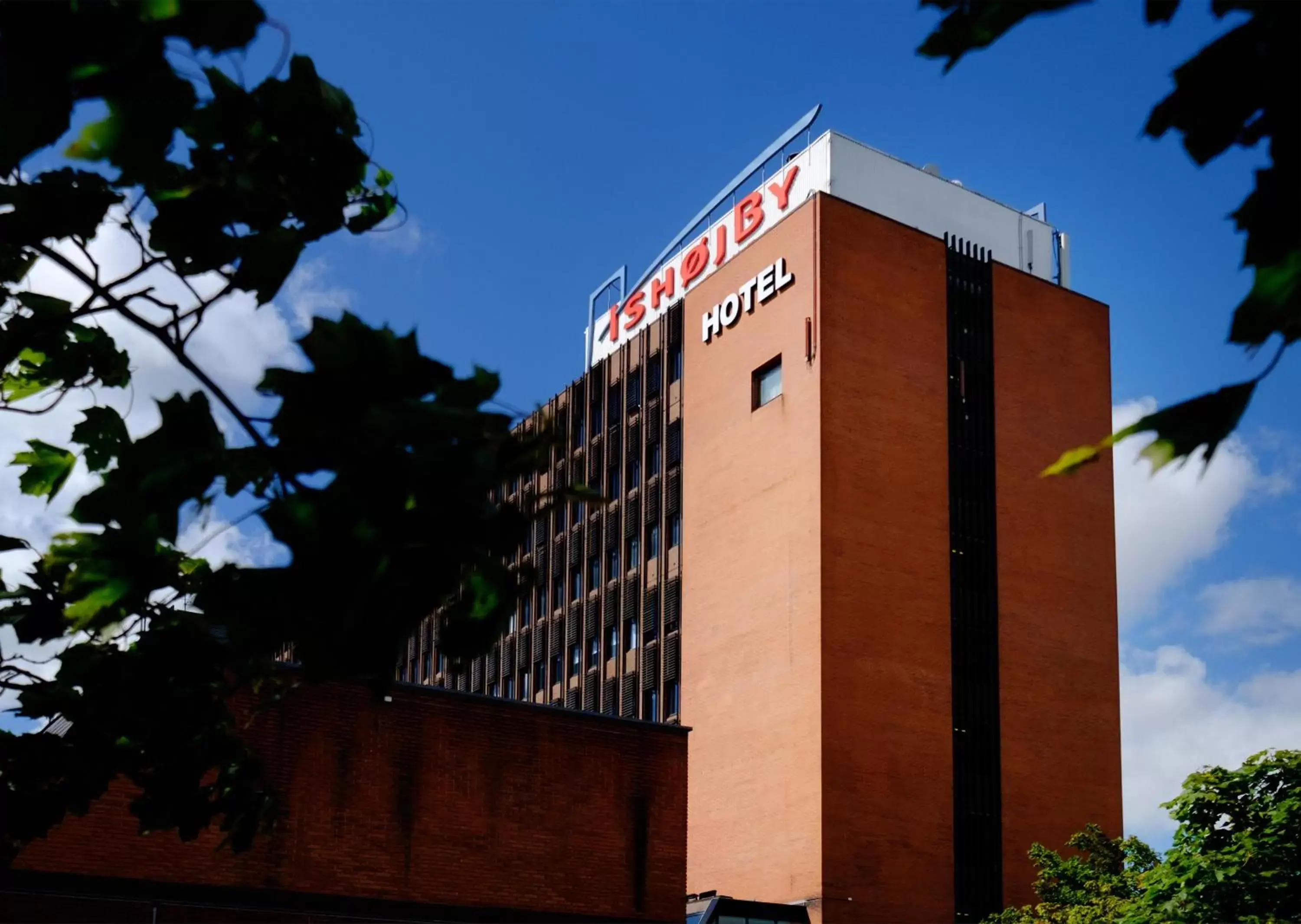 Facade/entrance in Zleep Hotel Ishøj Facade/entrance in Zleep Hotel Ishøj
